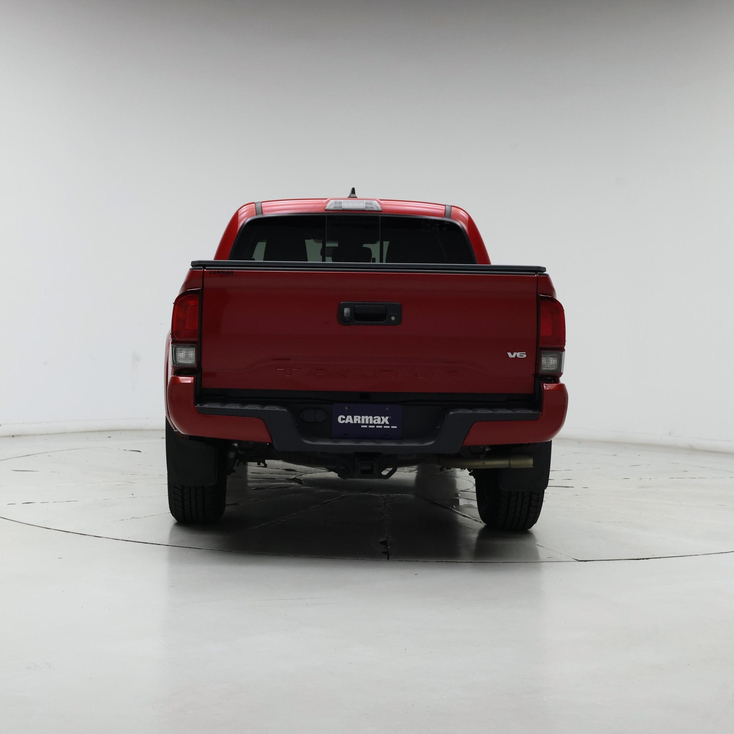 Thumbnail: 2018 Toyota Tacoma - 6