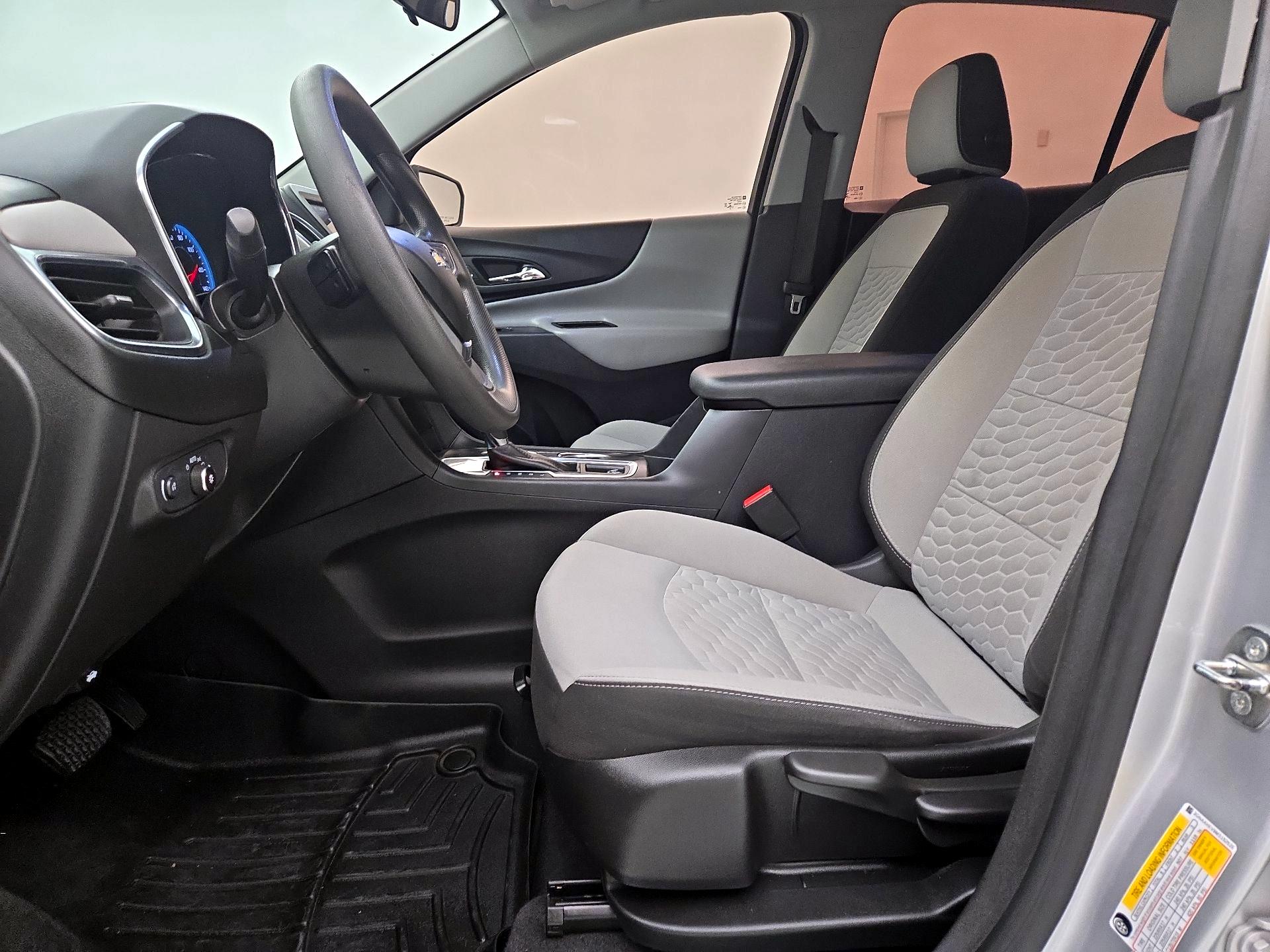 Thumbnail: 2021 Chevrolet Equinox - 11