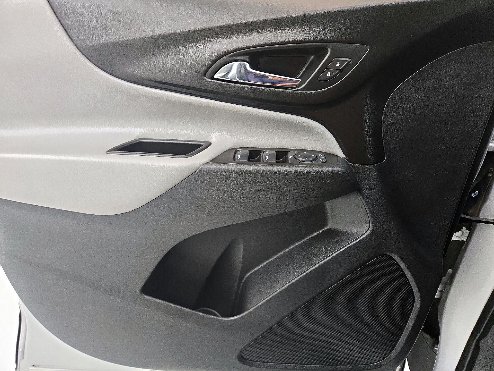 Thumbnail: 2021 Chevrolet Equinox - 12