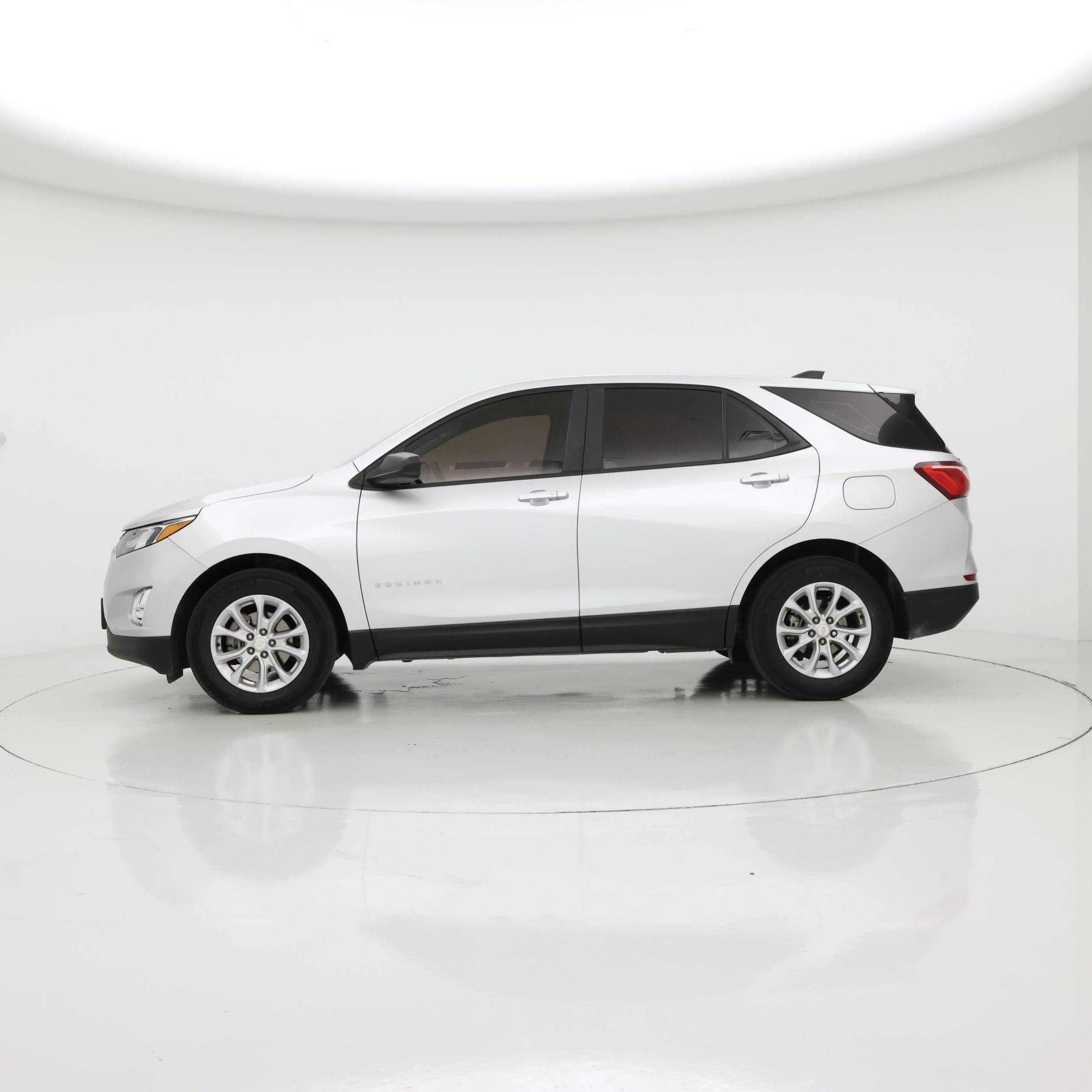 Thumbnail: 2021 Chevrolet Equinox - 3