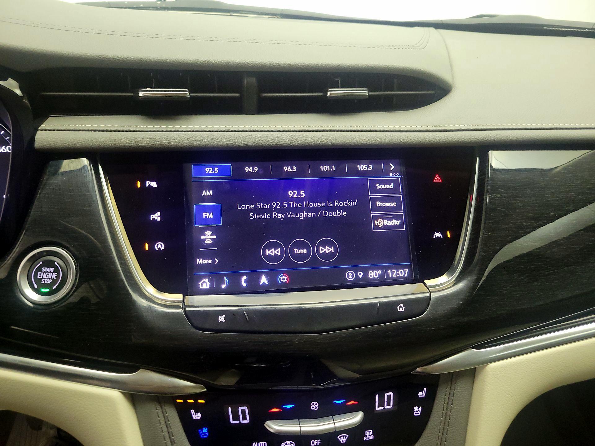 Thumbnail: 2023 Cadillac XT6 - 15
