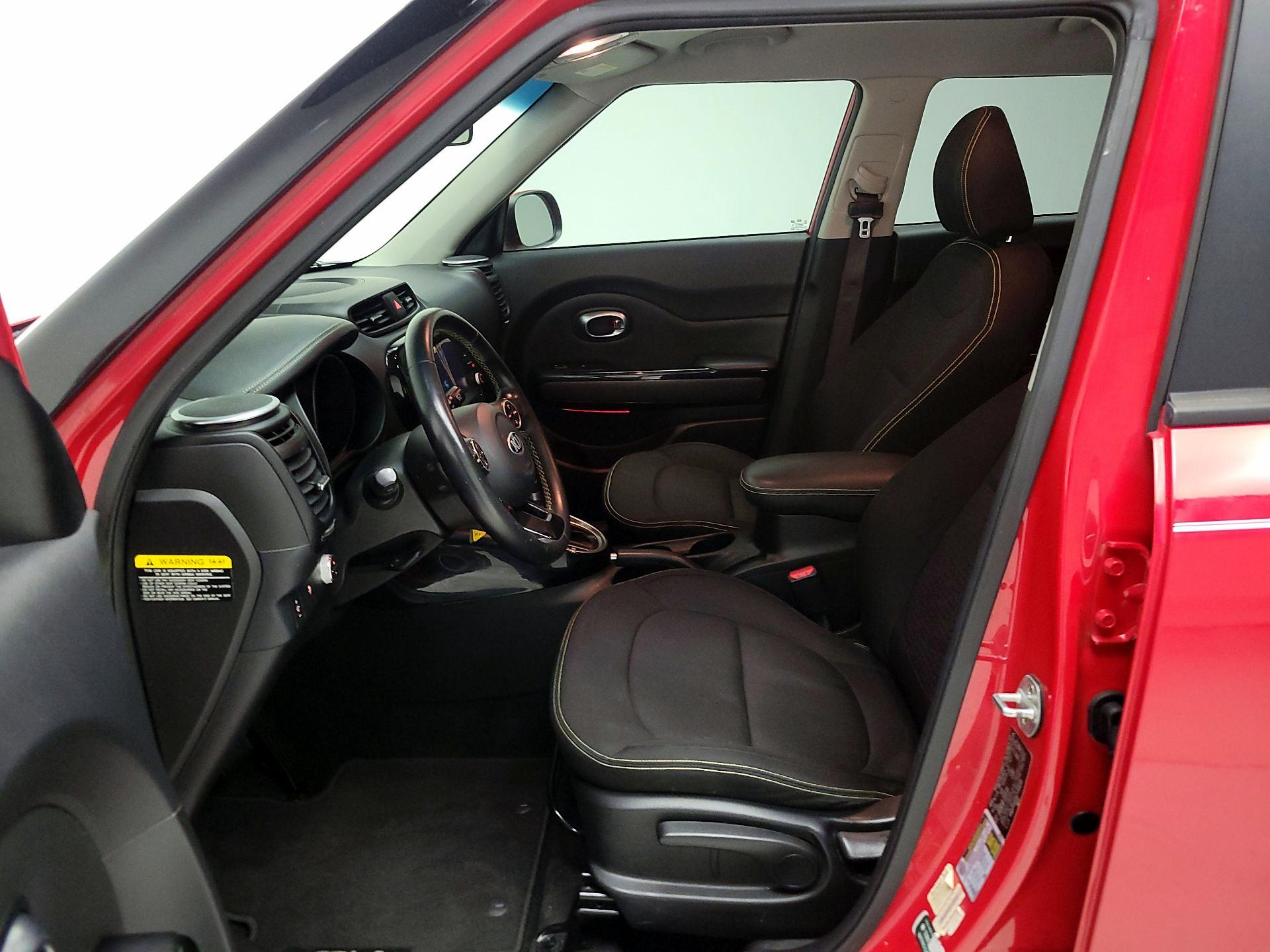 Thumbnail: 2014 Kia Soul - 11