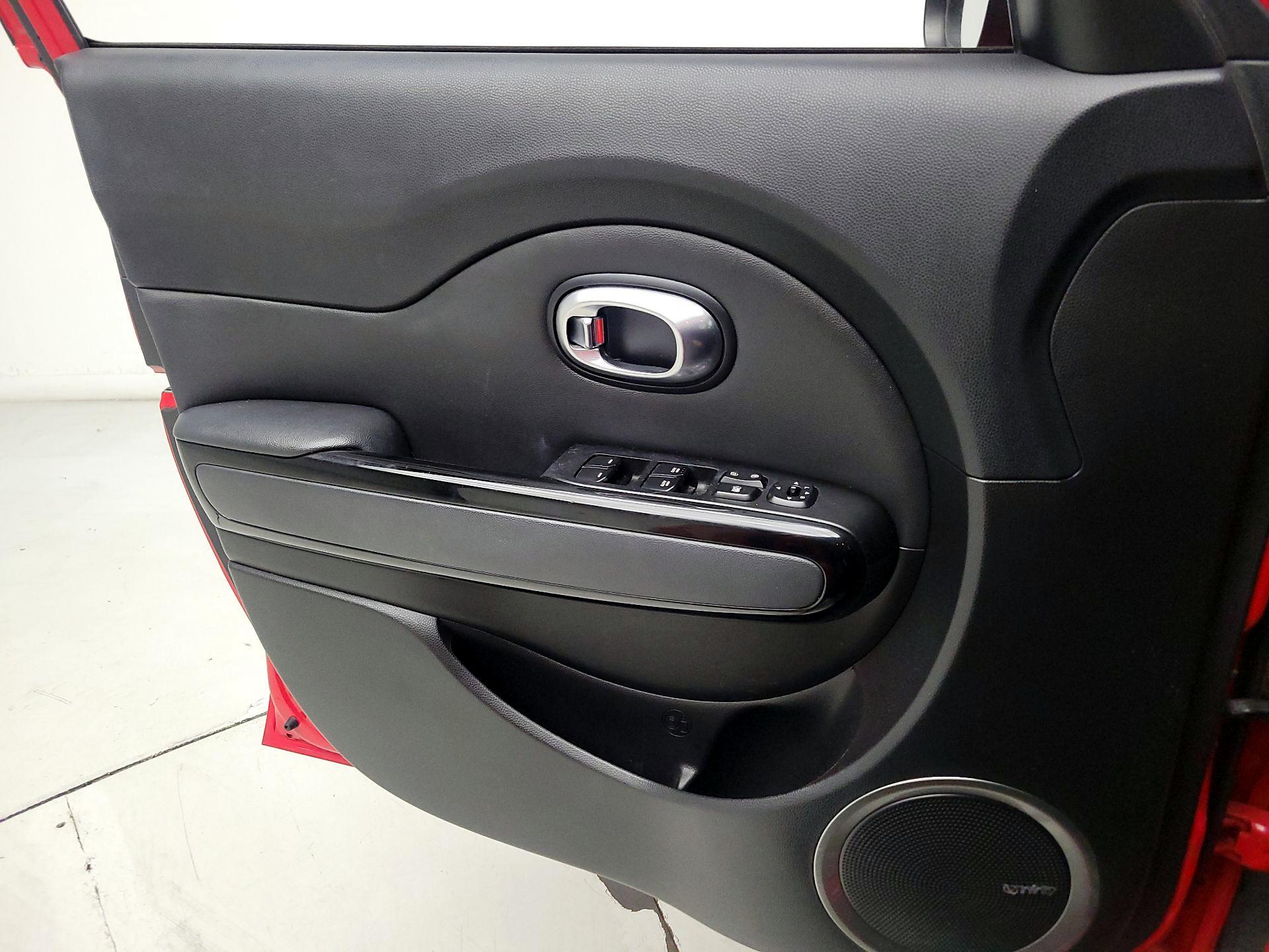 Thumbnail: 2014 Kia Soul - 12