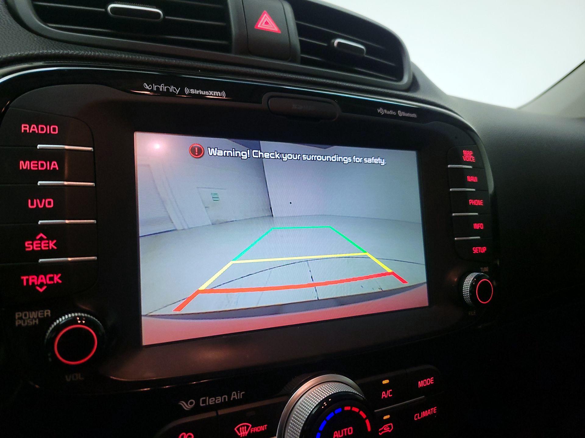 Thumbnail: 2014 Kia Soul - 14