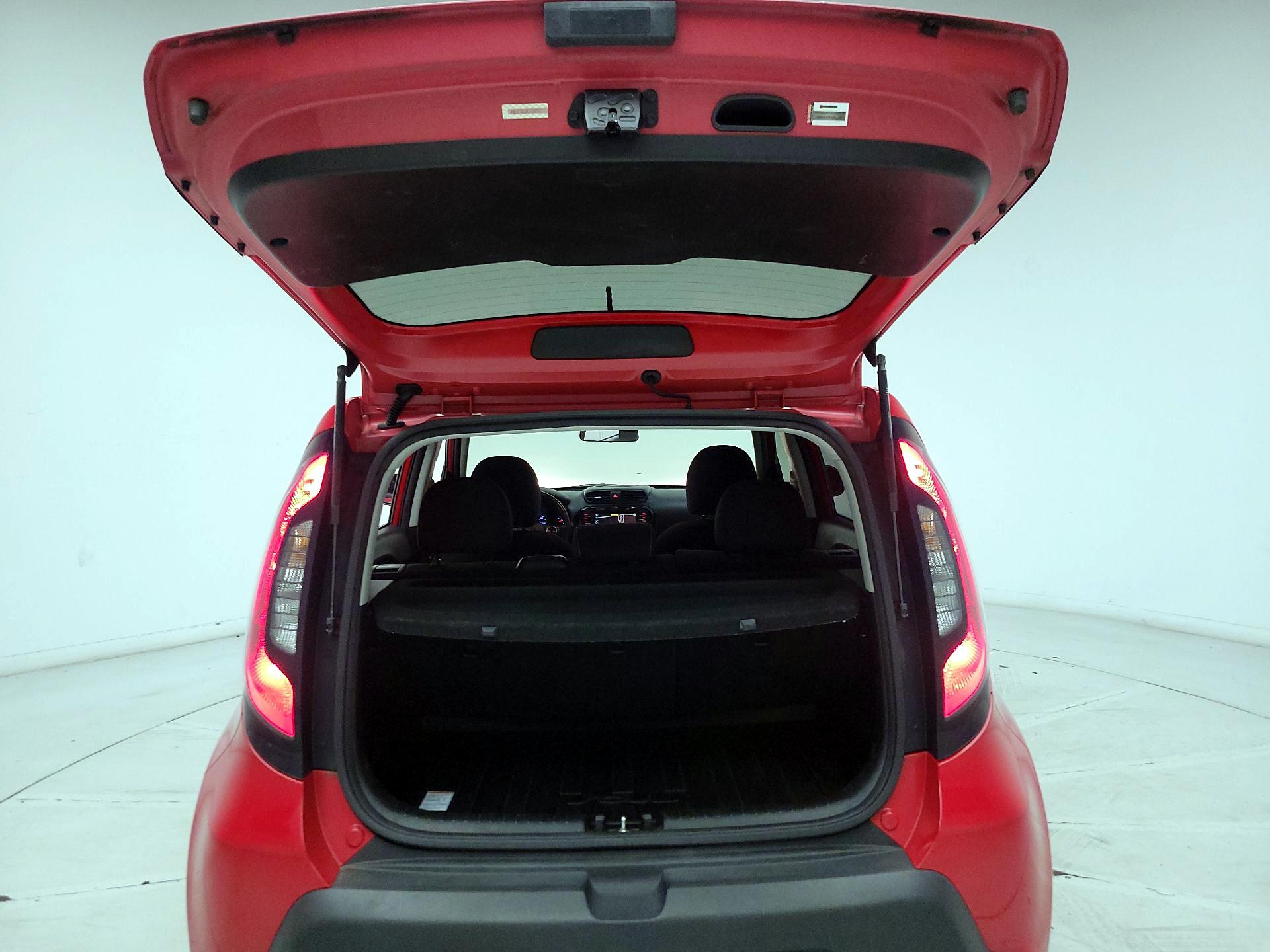 Thumbnail: 2014 Kia Soul - 20
