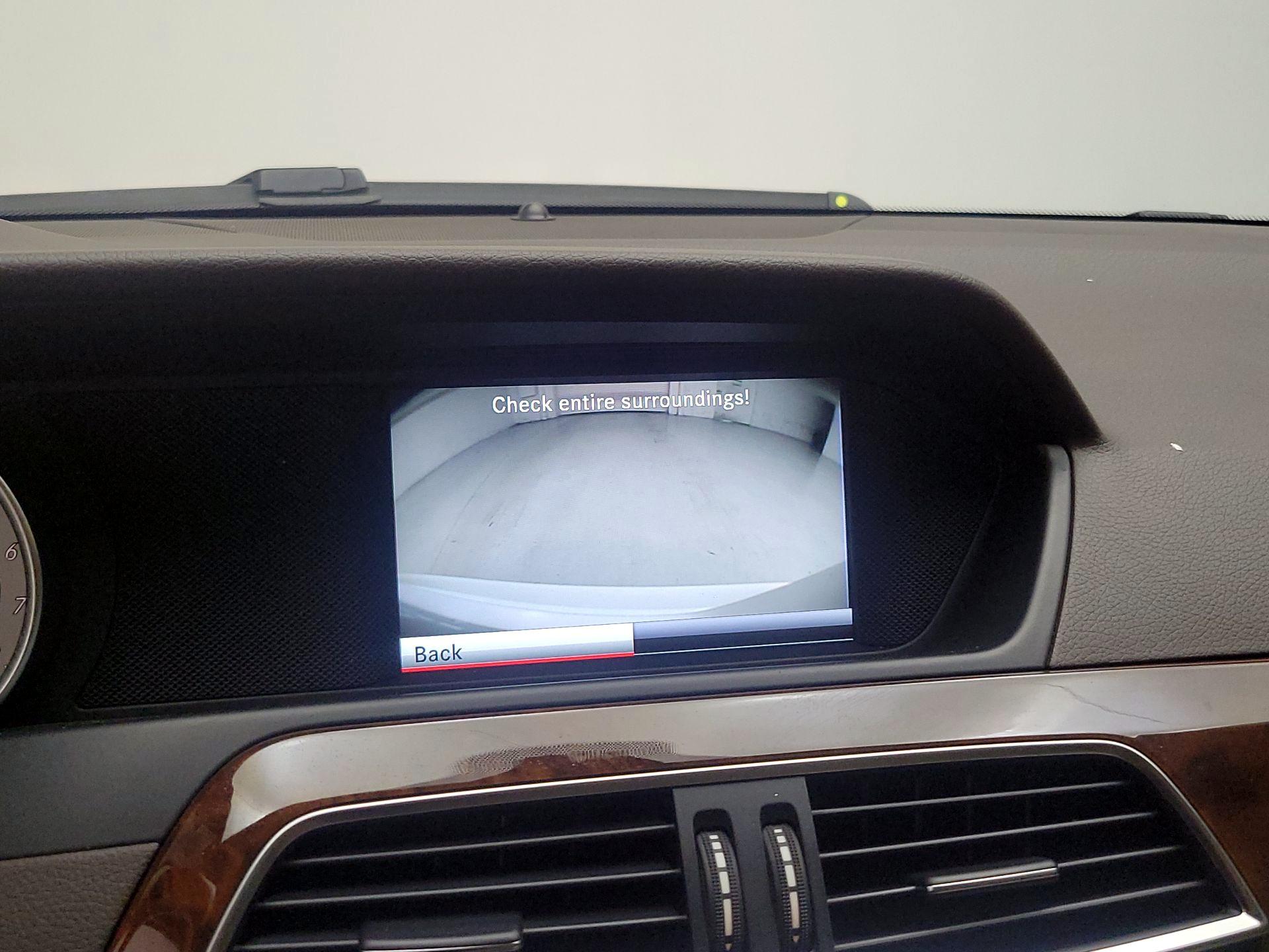 Thumbnail: 2014 Mercedes-Benz C-Class - 15