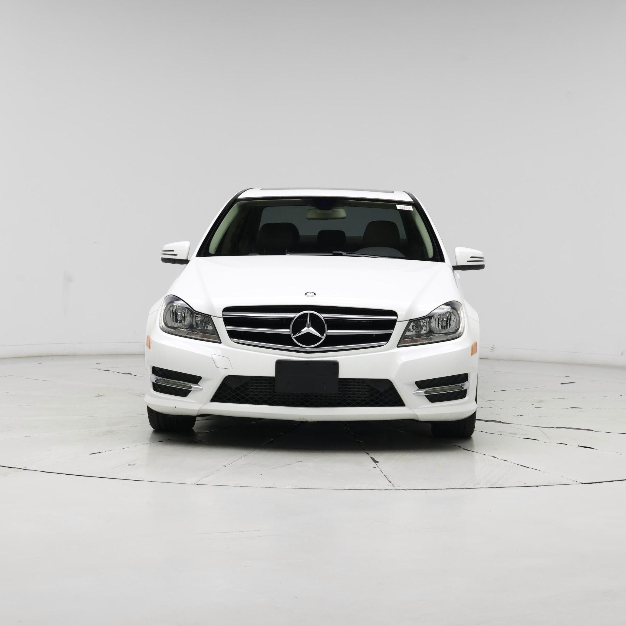 Thumbnail: 2014 Mercedes-Benz C-Class - 5