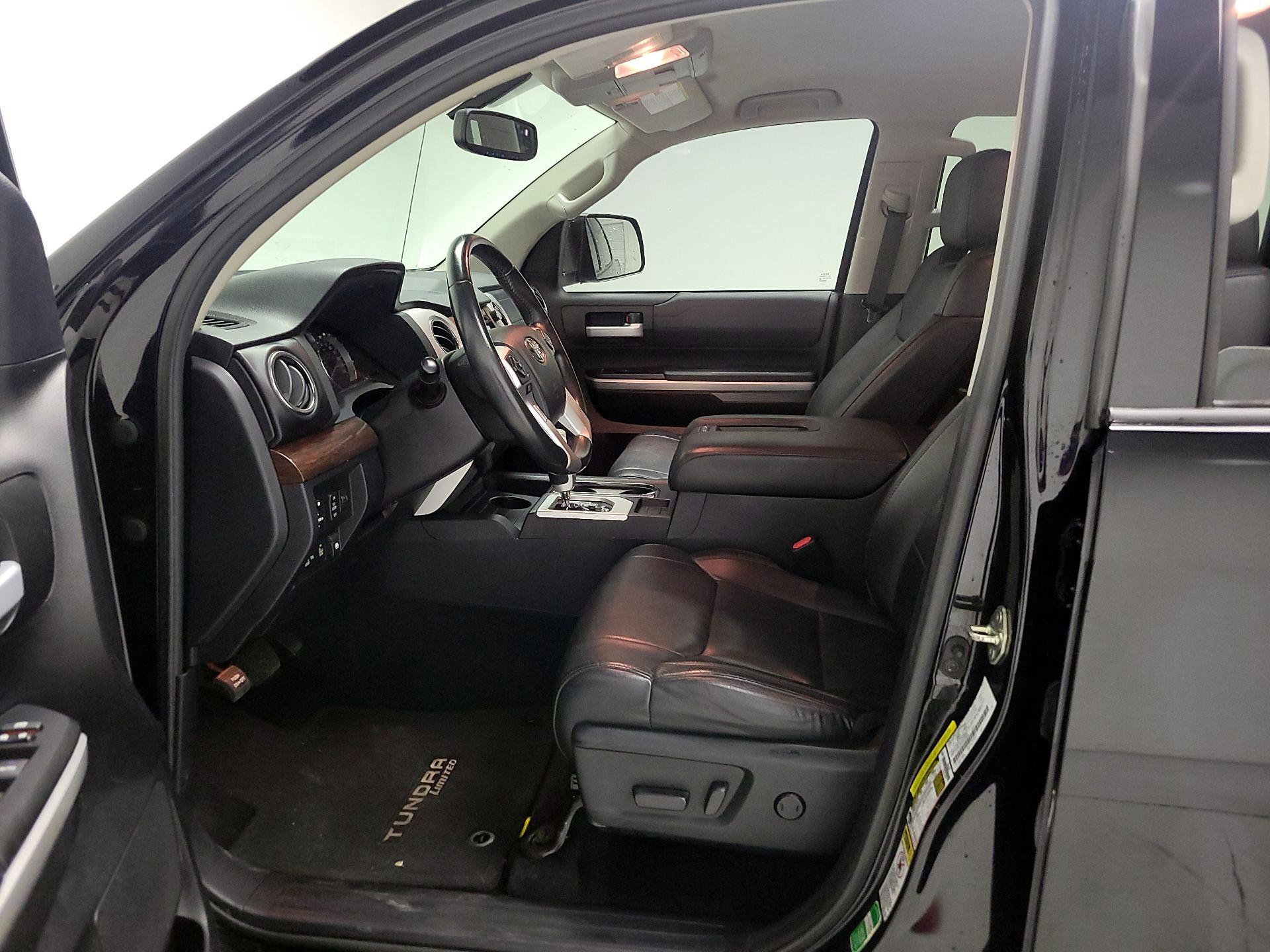 Thumbnail: 2017 Toyota Tundra - 11