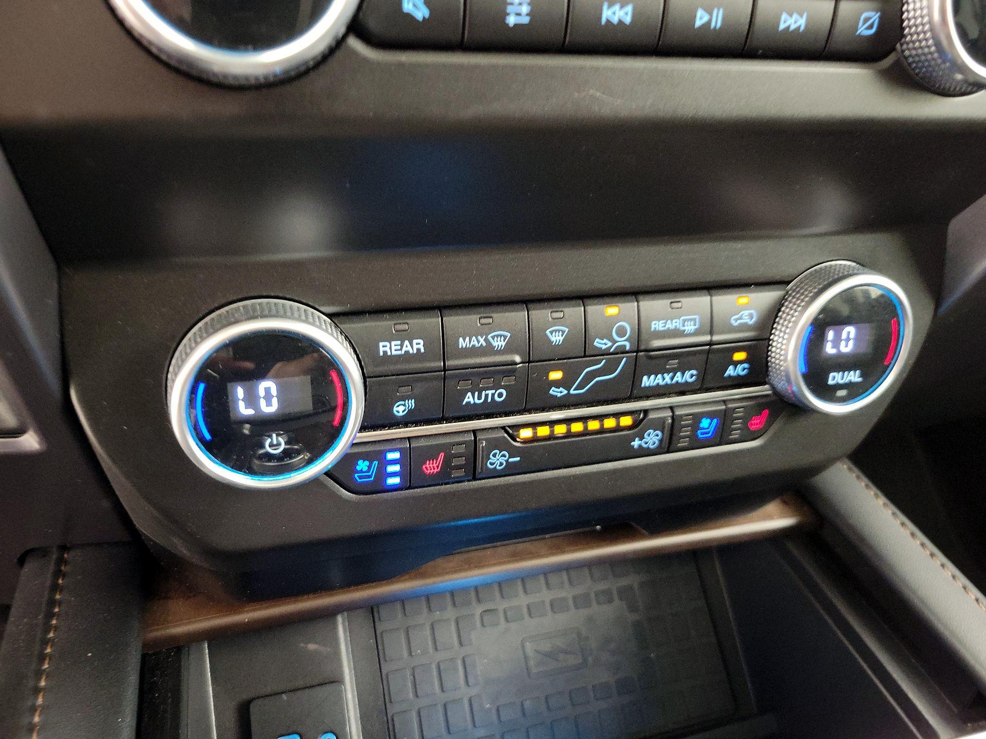 Thumbnail: 2021 Ford Expedition - 17