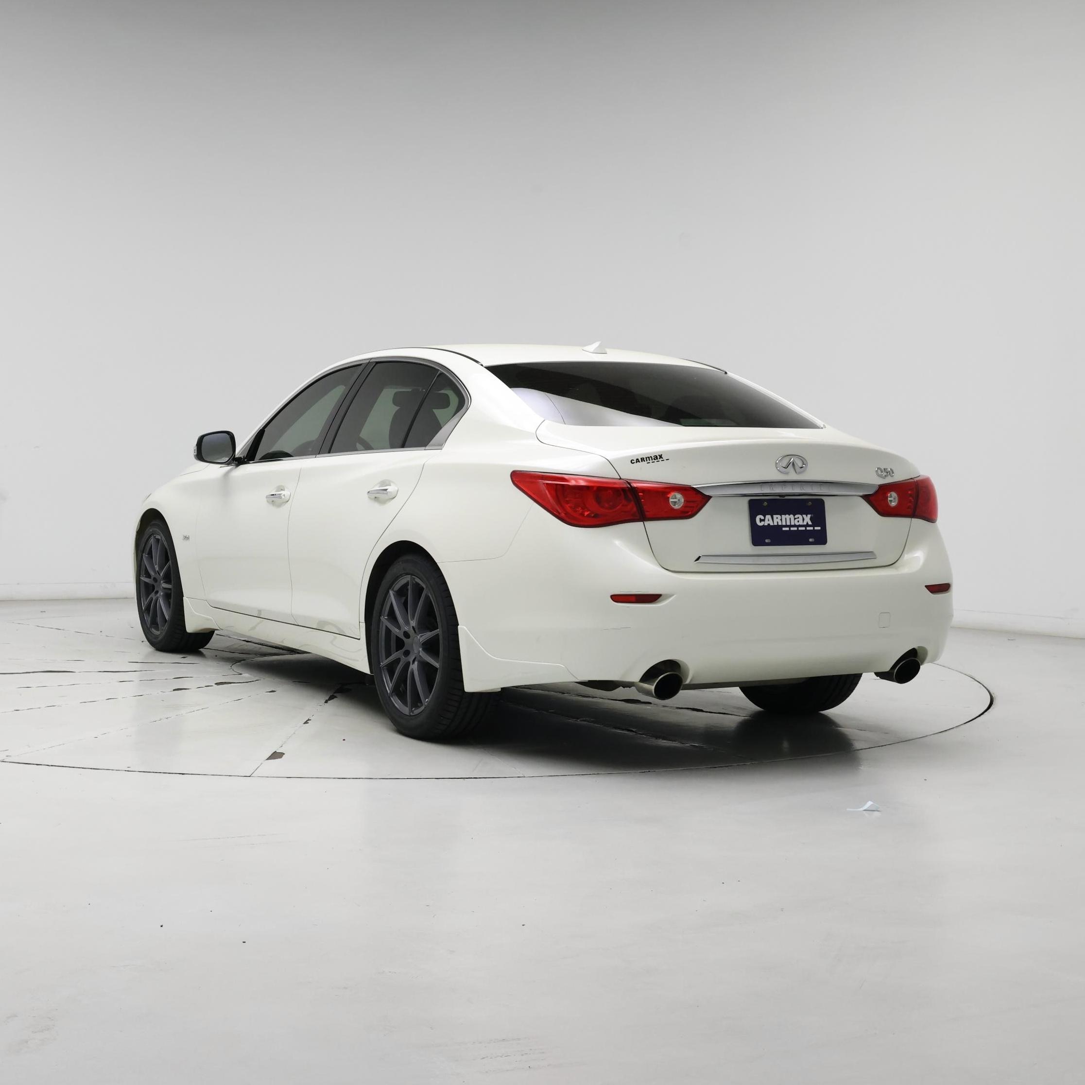 Thumbnail: 2017 INFINITI Q50 - 2