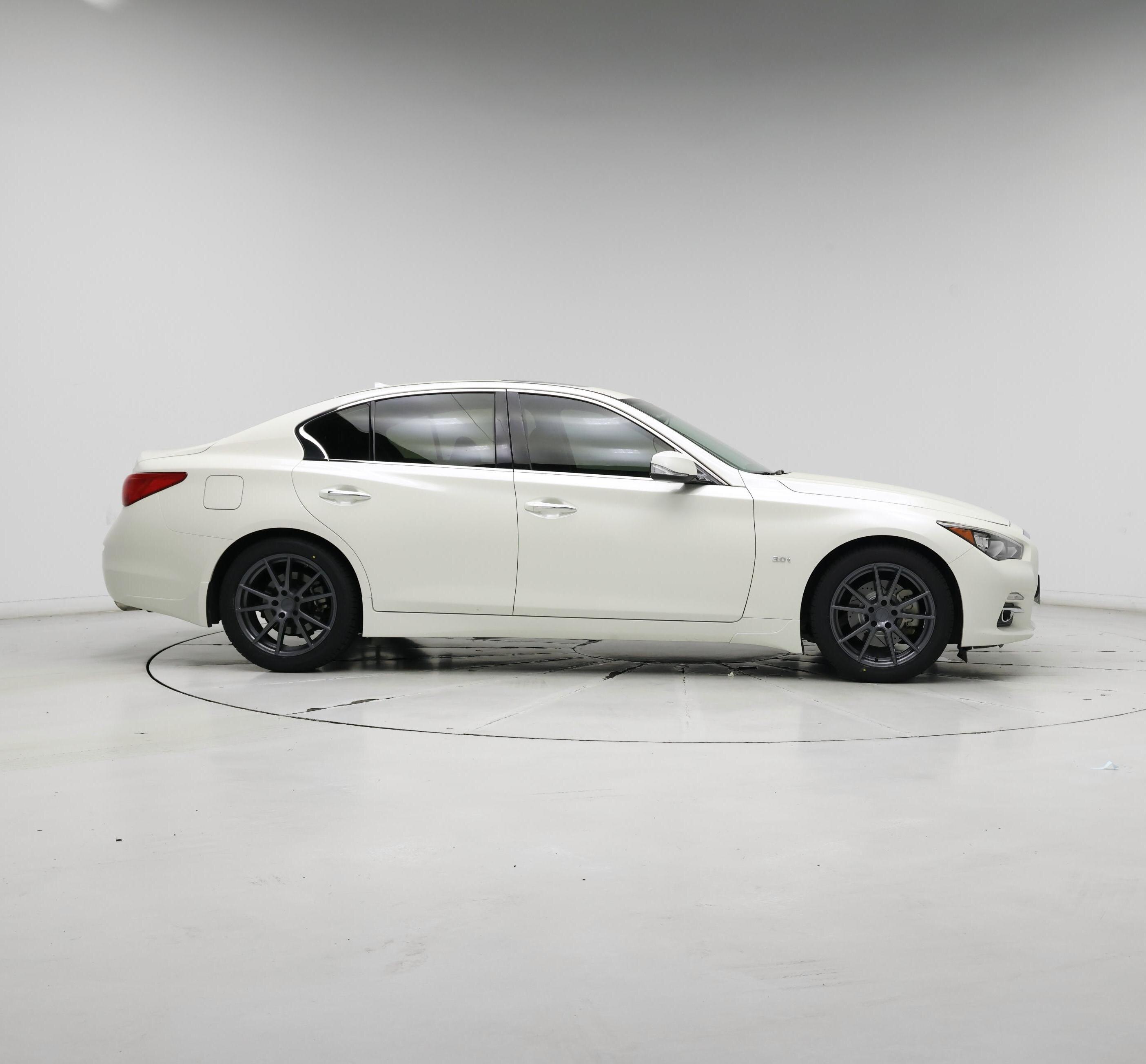Thumbnail: 2017 INFINITI Q50 - 7