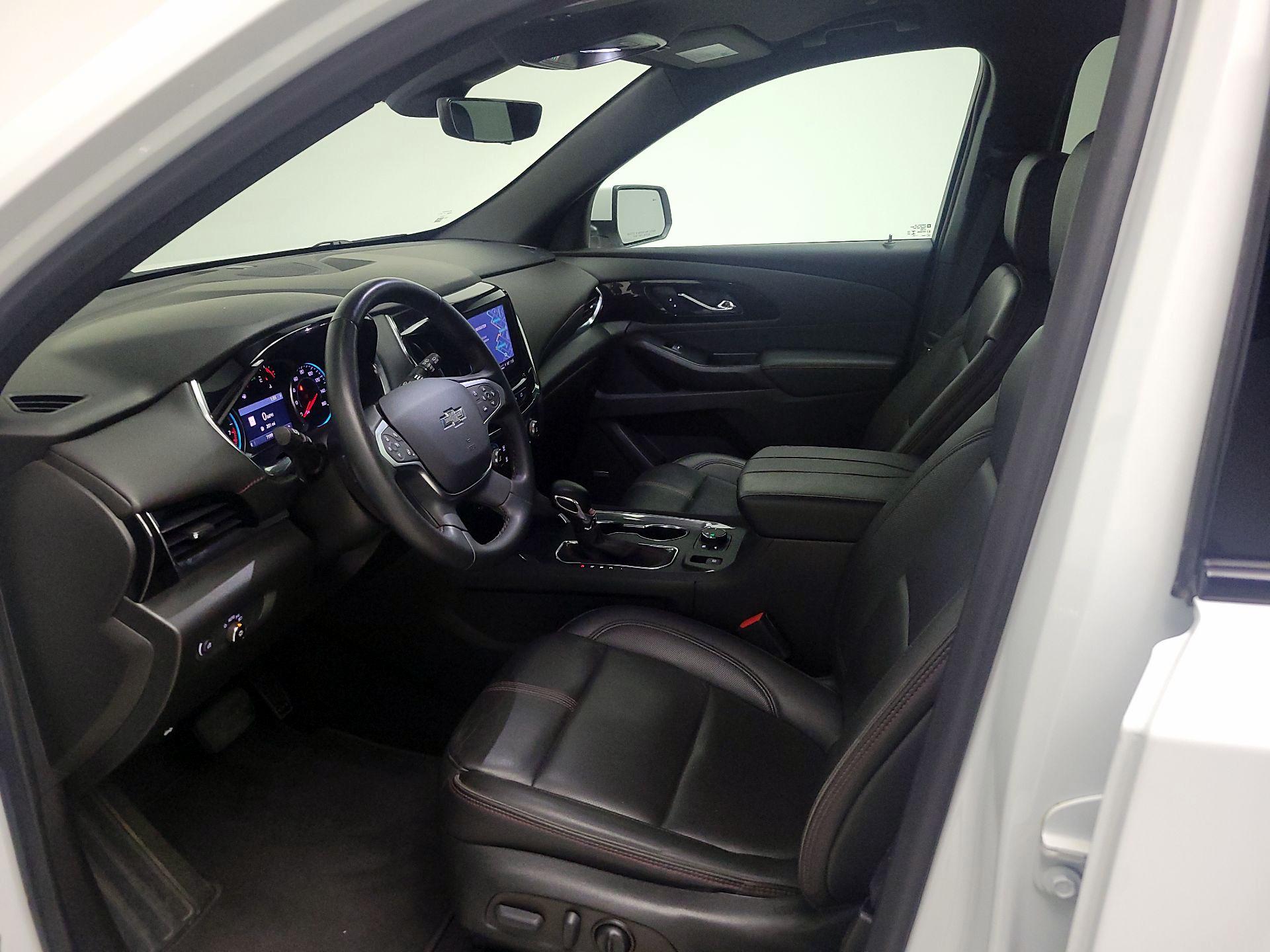 Thumbnail: 2023 Chevrolet Traverse - 11