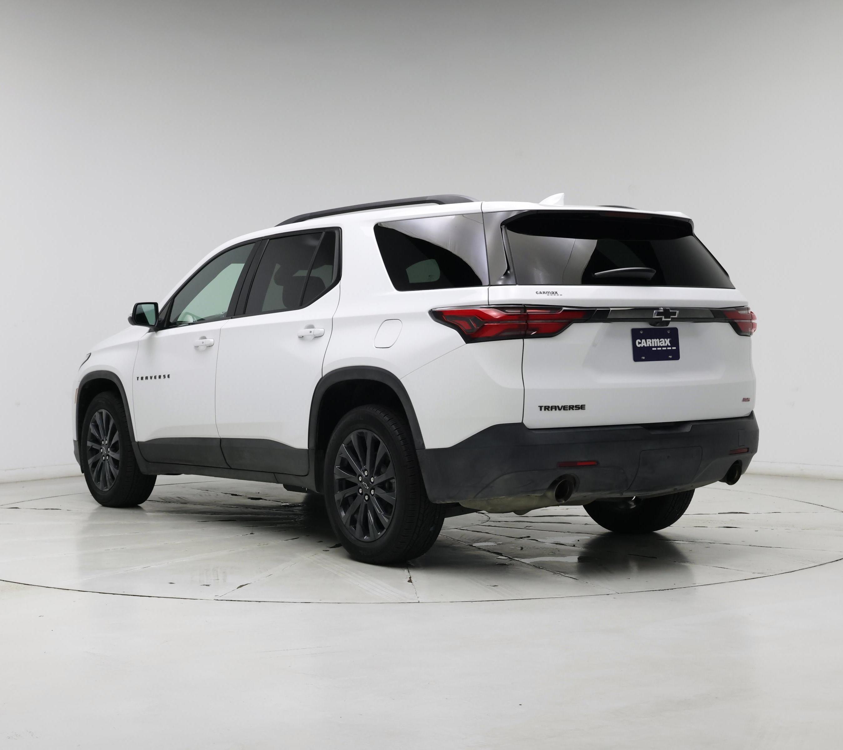Thumbnail: 2023 Chevrolet Traverse - 2