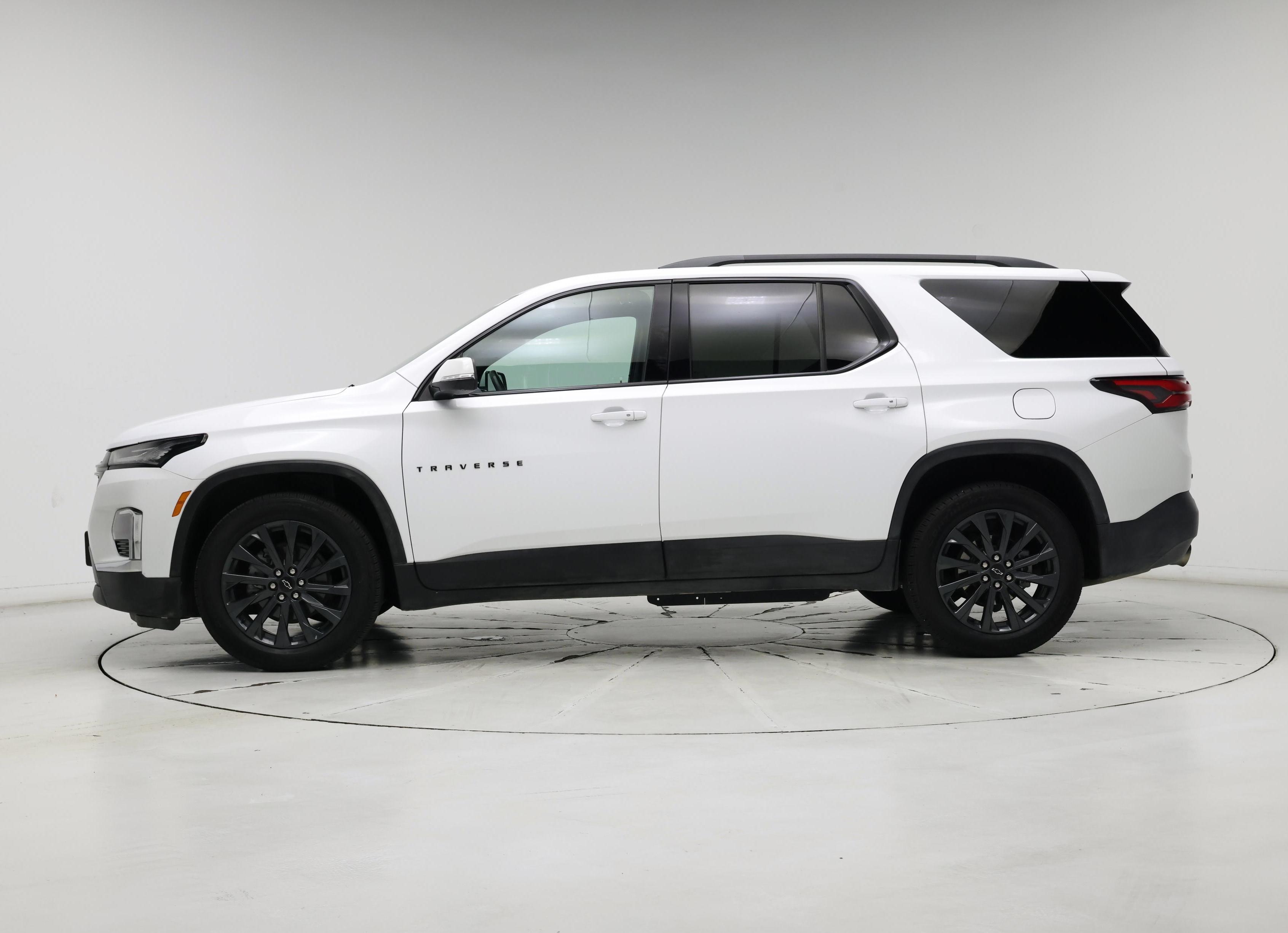 Thumbnail: 2023 Chevrolet Traverse - 3