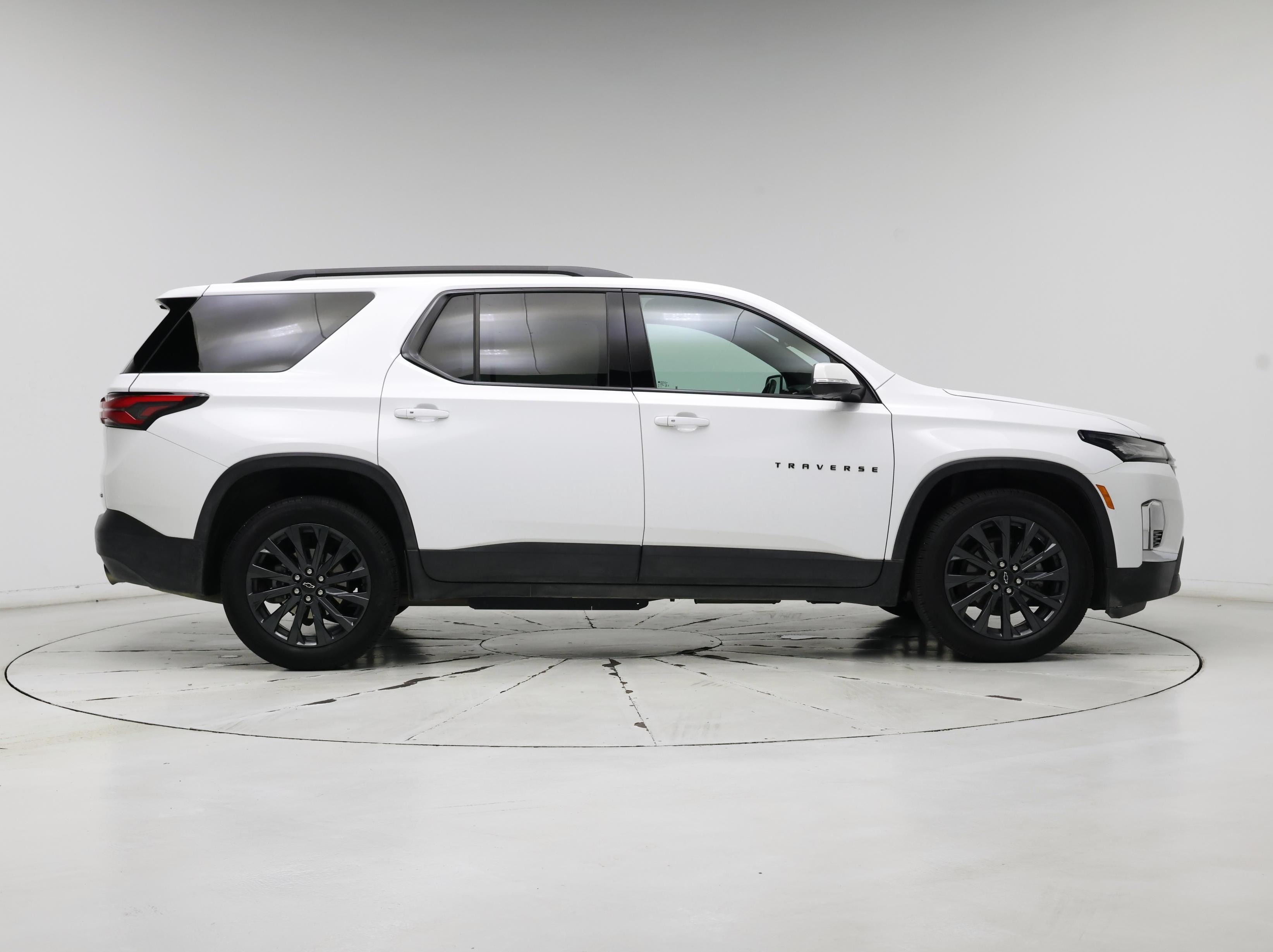 Thumbnail: 2023 Chevrolet Traverse - 7