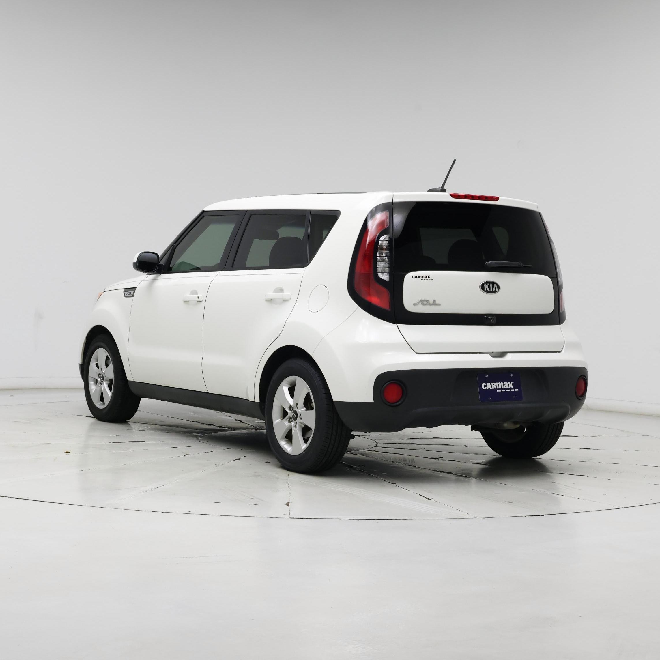 Thumbnail: 2019 Kia Soul - 2