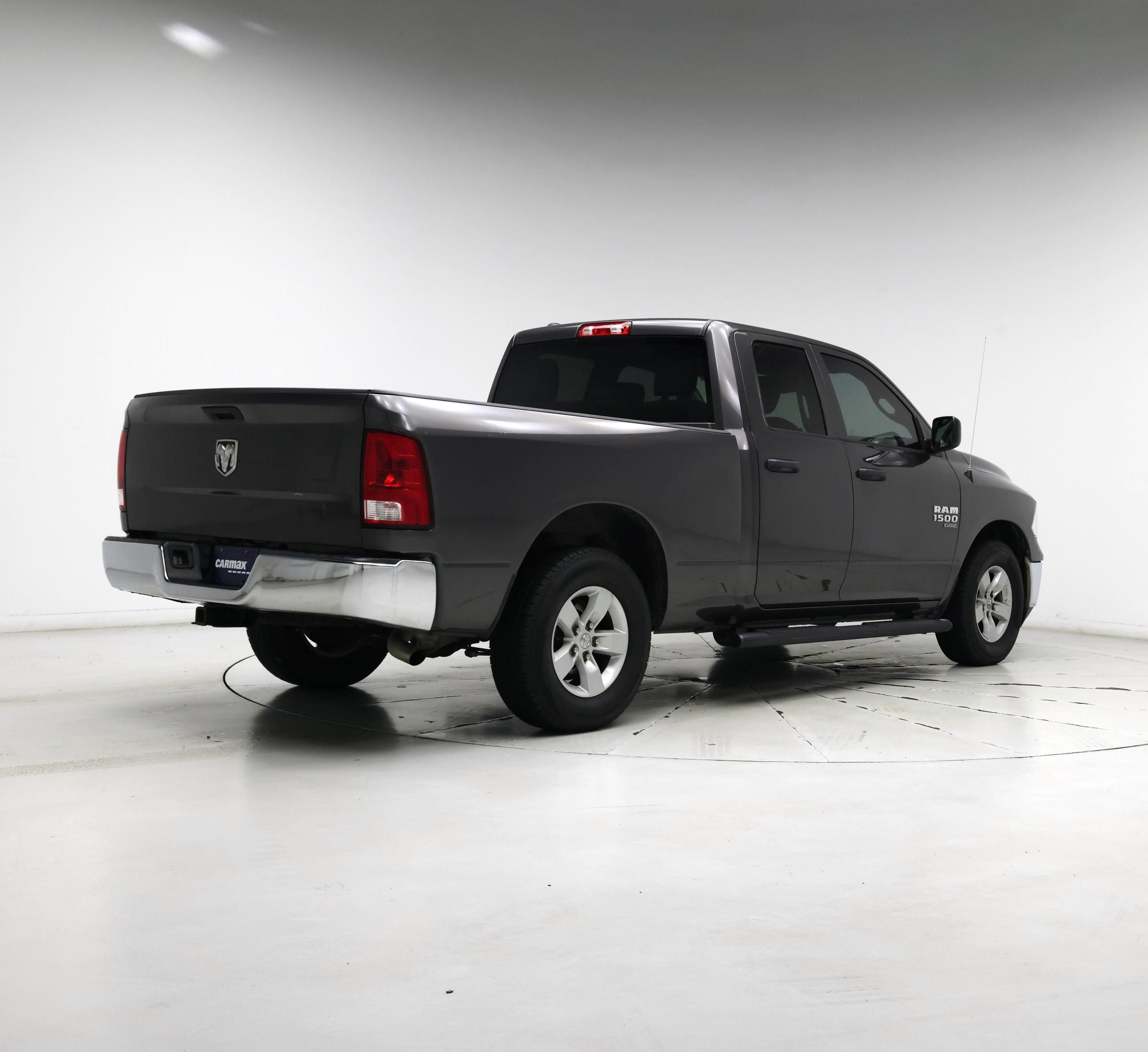 Thumbnail: 2019 RAM 1500 Classic - 8