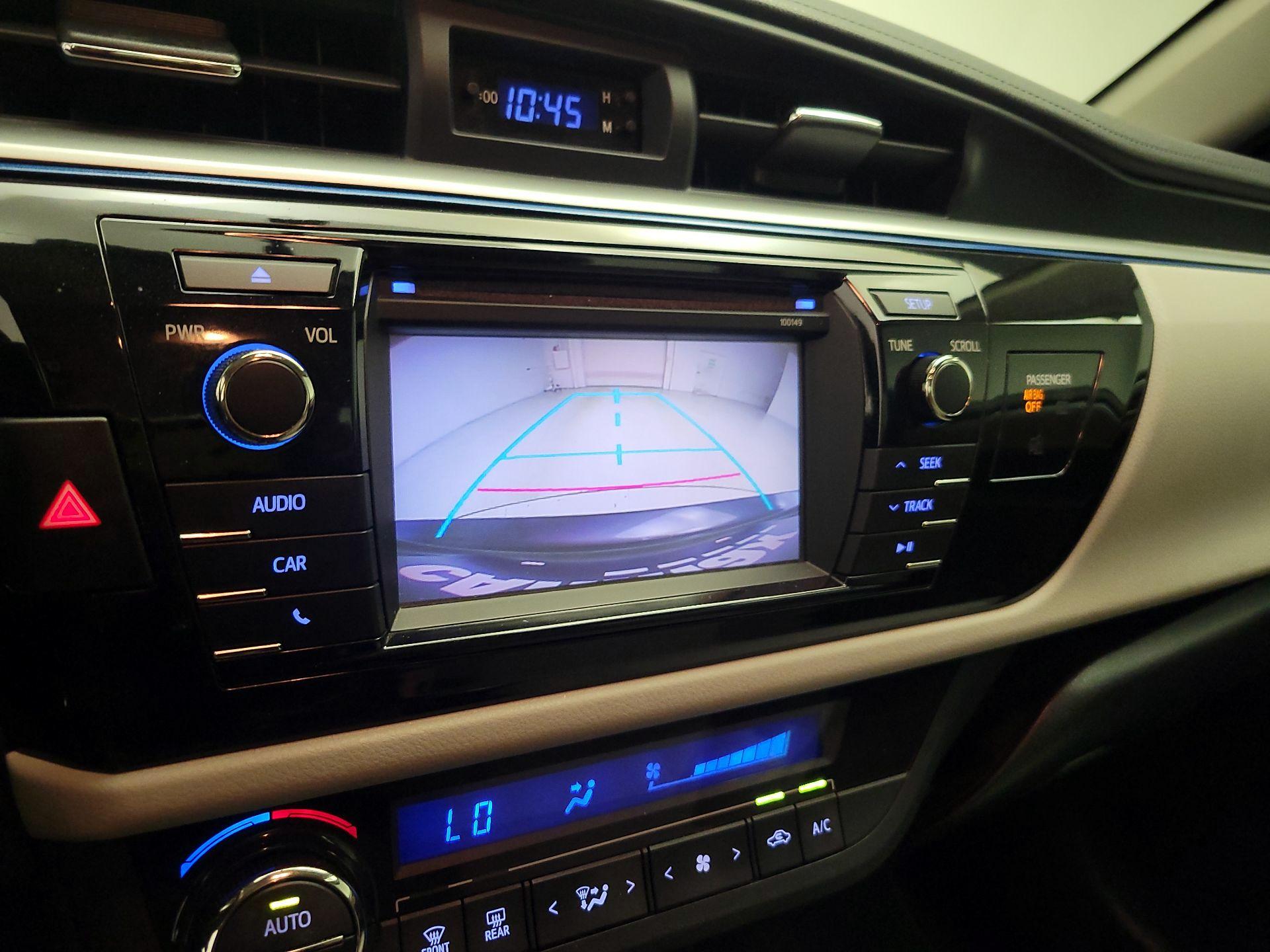 Thumbnail: 2015 Toyota Corolla - 14