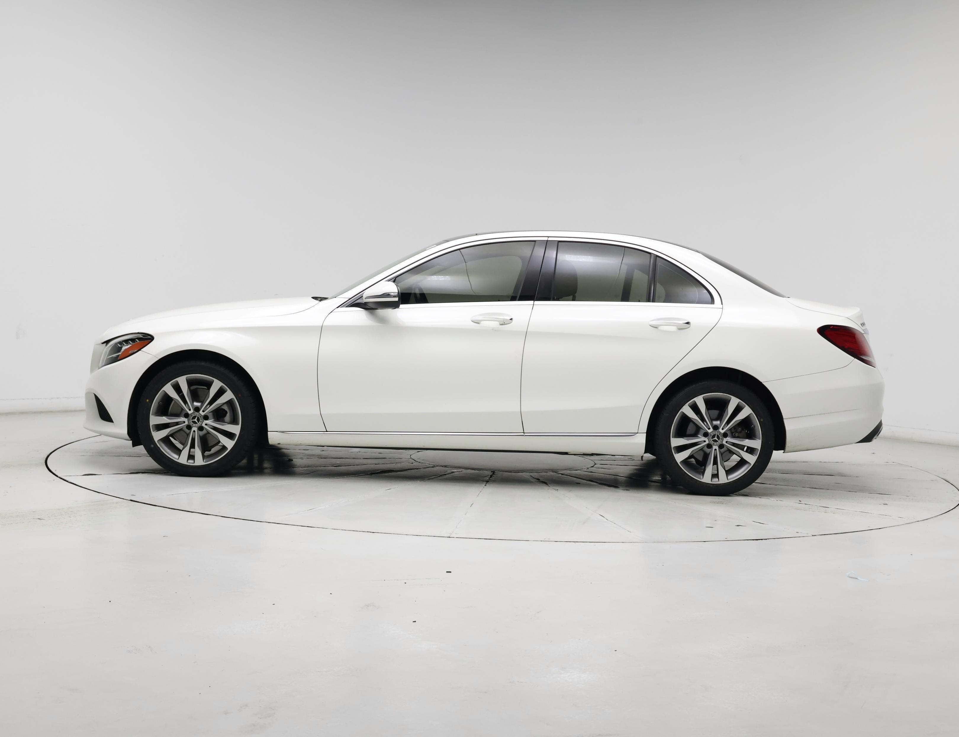 Thumbnail: 2019 Mercedes-Benz C-Class - 3