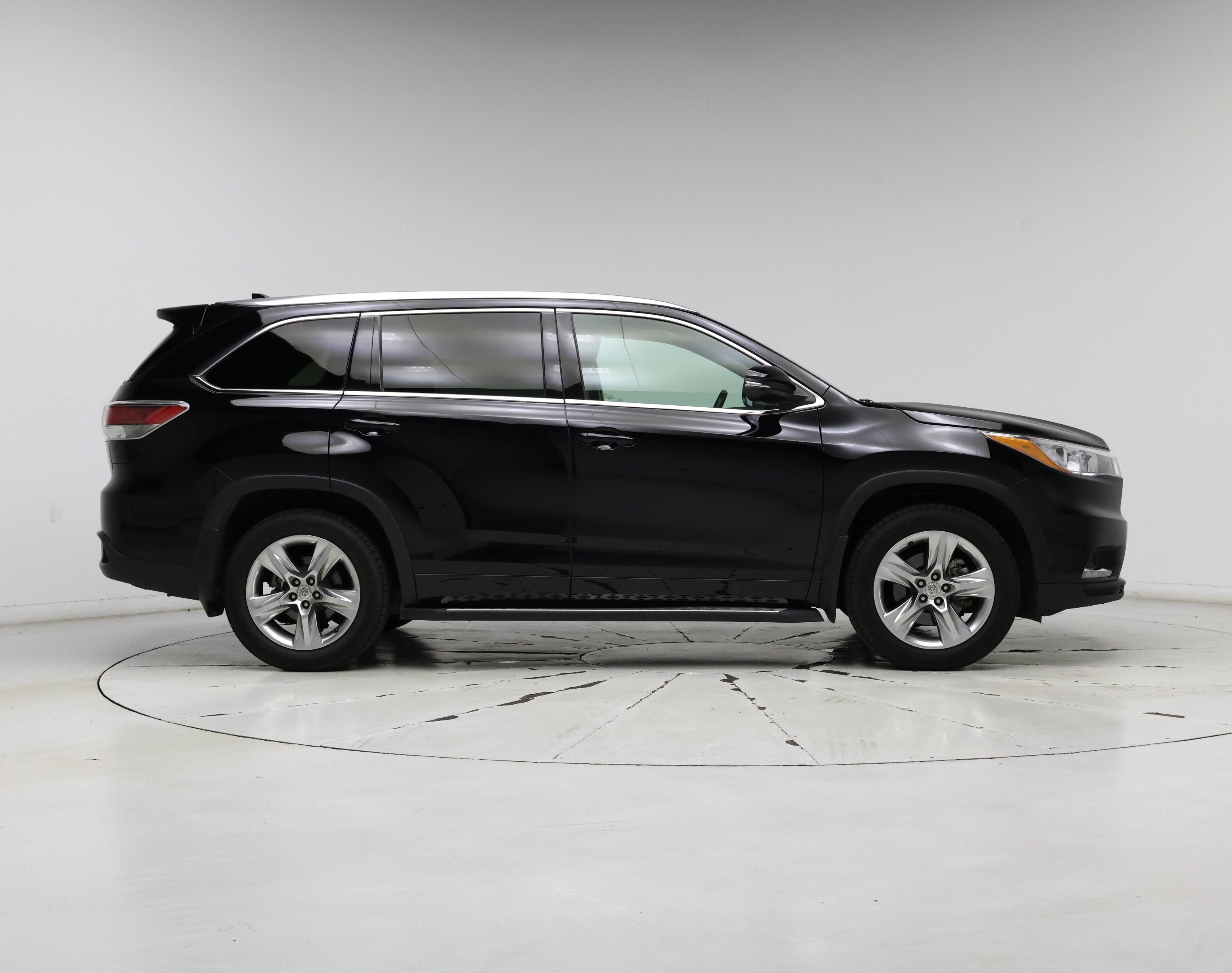 Thumbnail: 2015 Toyota Highlander - 7