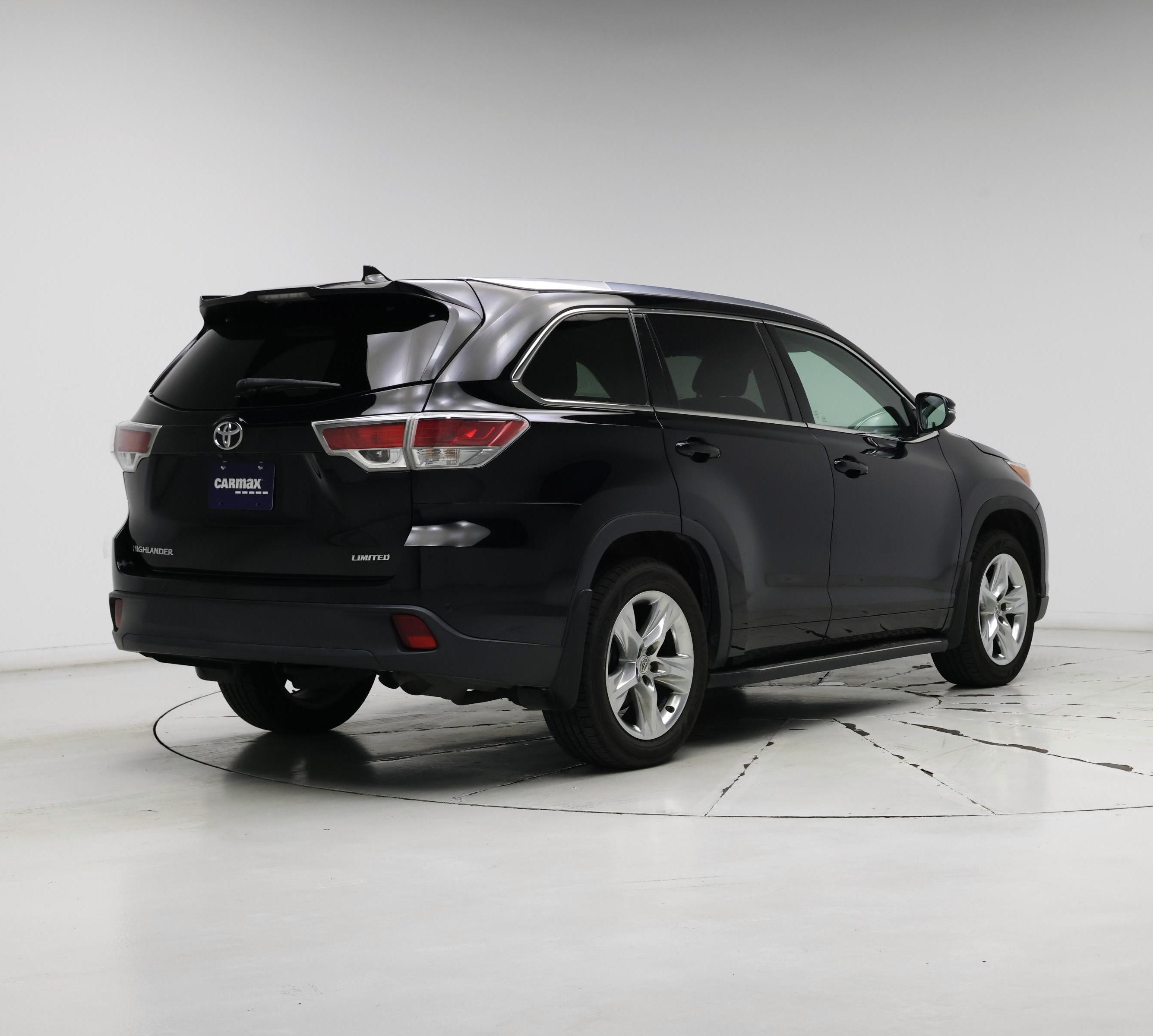 Thumbnail: 2015 Toyota Highlander - 8