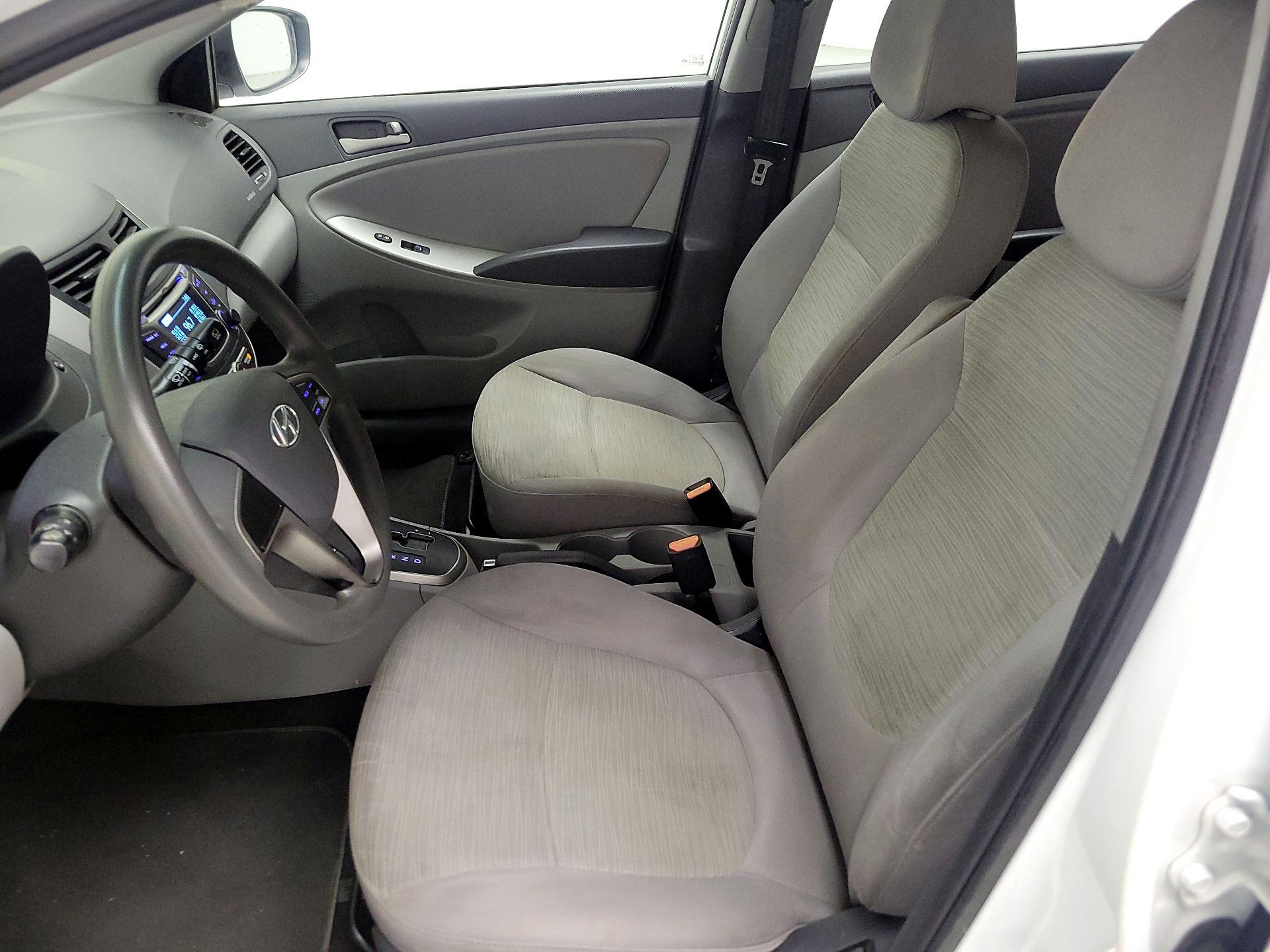 Thumbnail: 2017 Hyundai Accent - 11