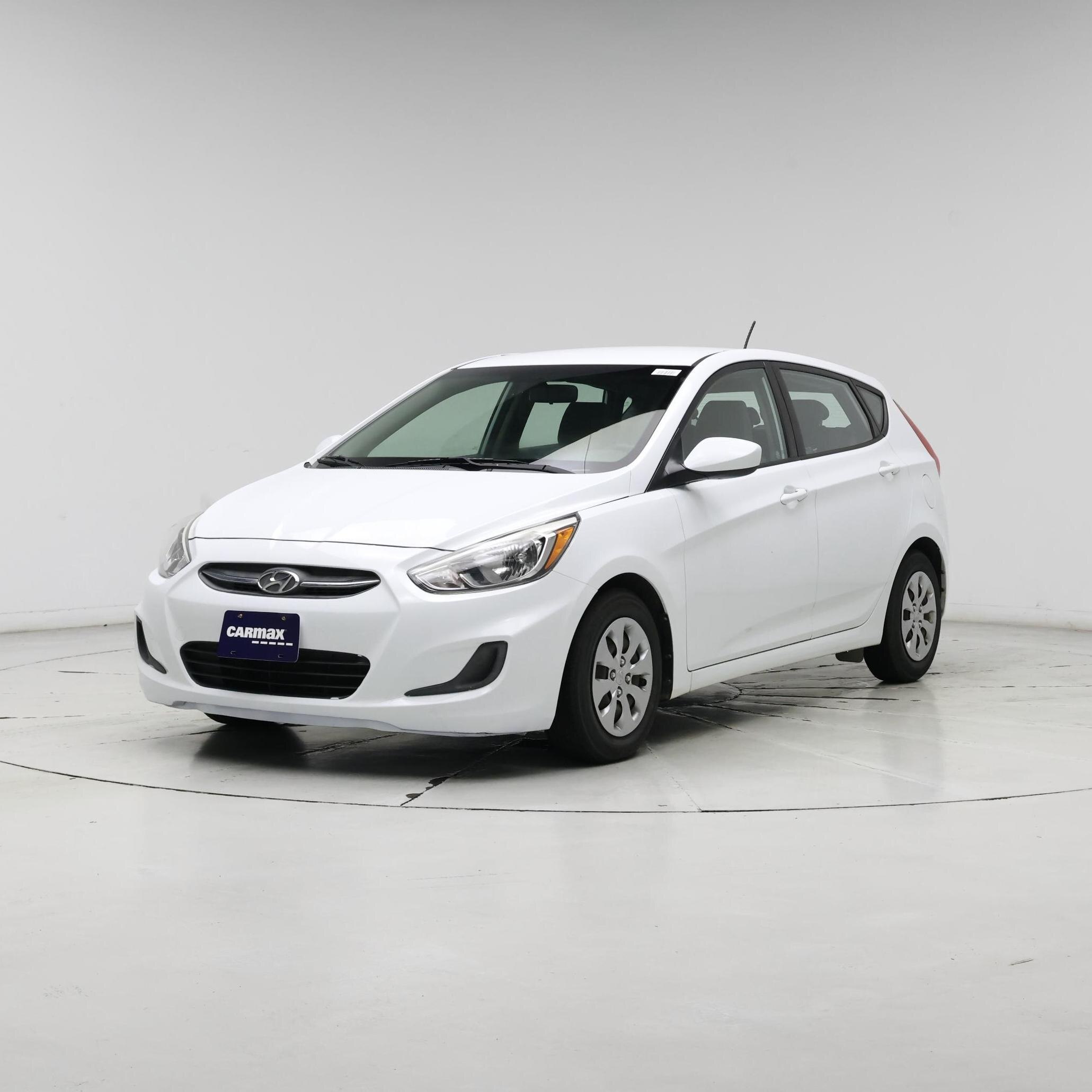 Thumbnail: 2017 Hyundai Accent - 4