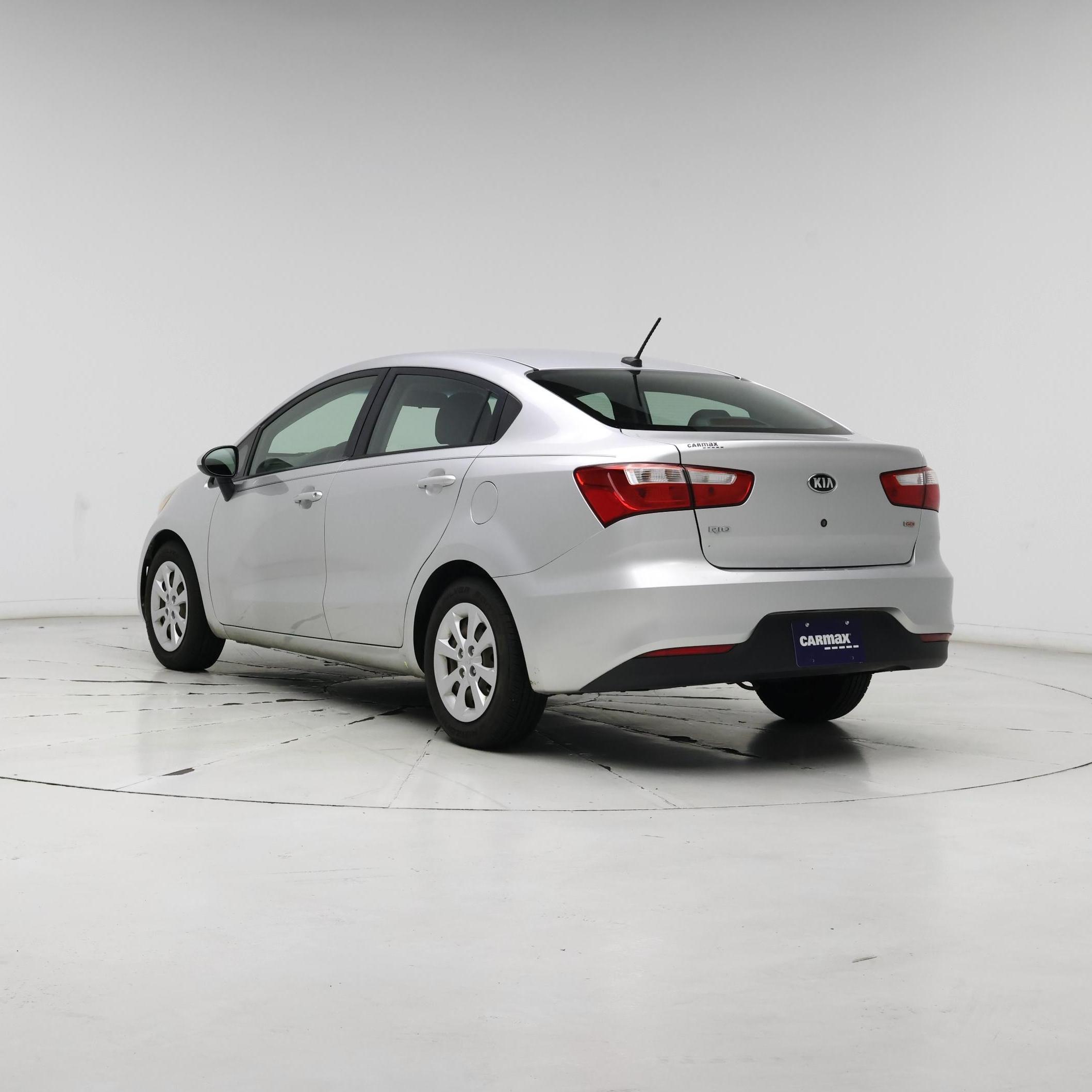 Thumbnail: 2016 Kia Rio - 2