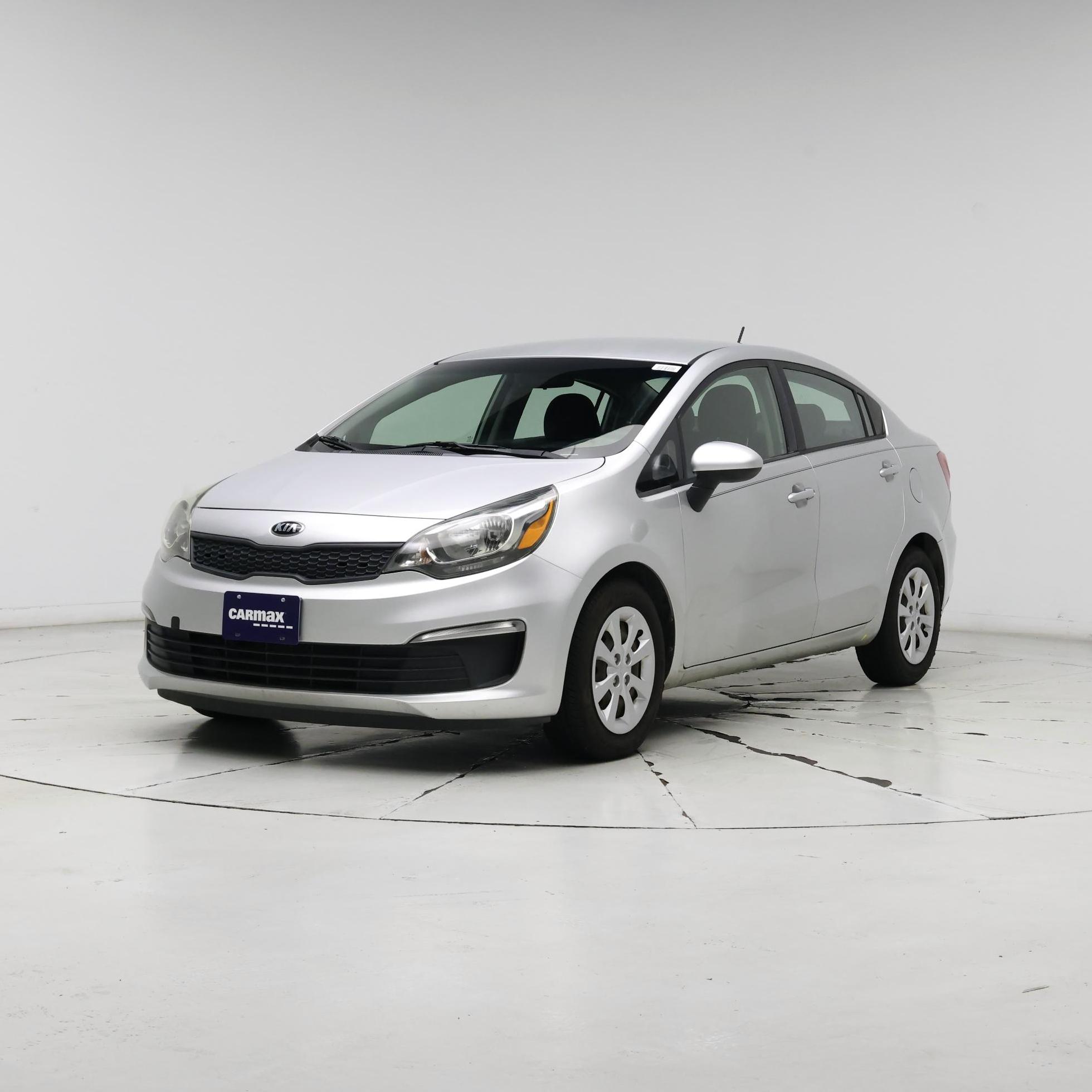 Thumbnail: 2016 Kia Rio - 4