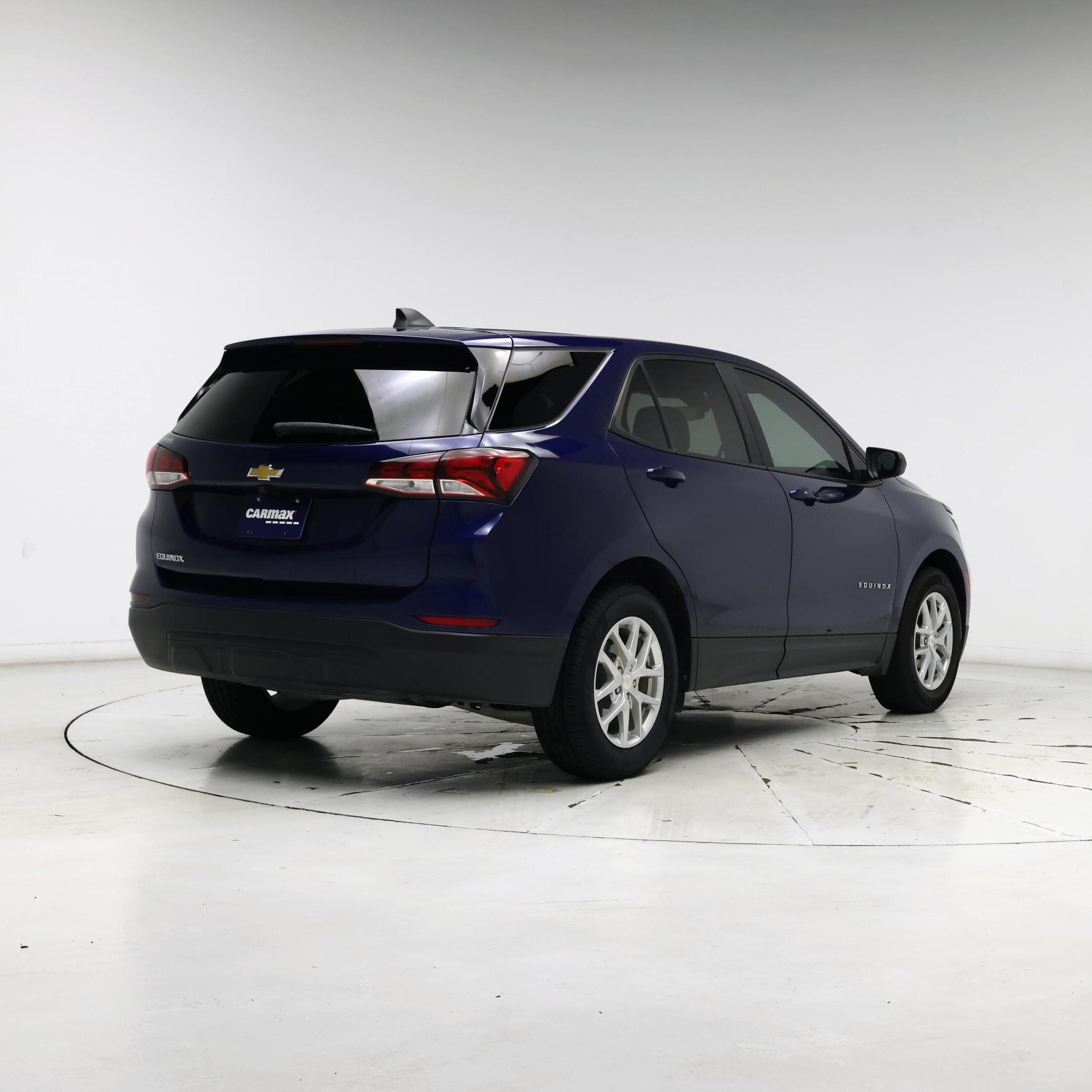 Thumbnail: 2022 Chevrolet Equinox - 8