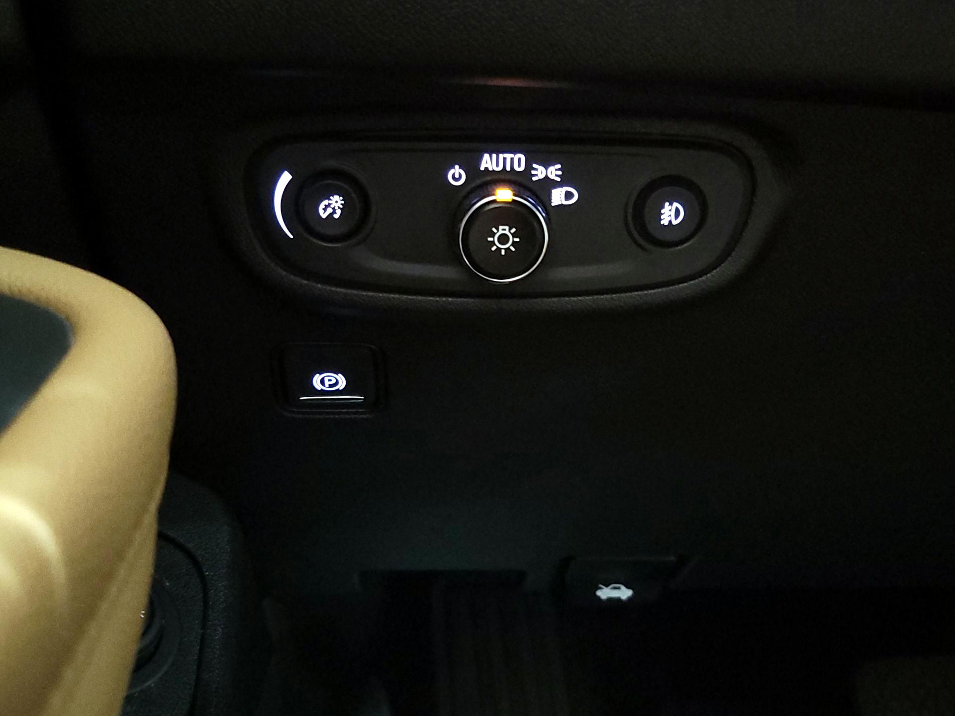 Thumbnail: 2021 GMC Terrain - 13