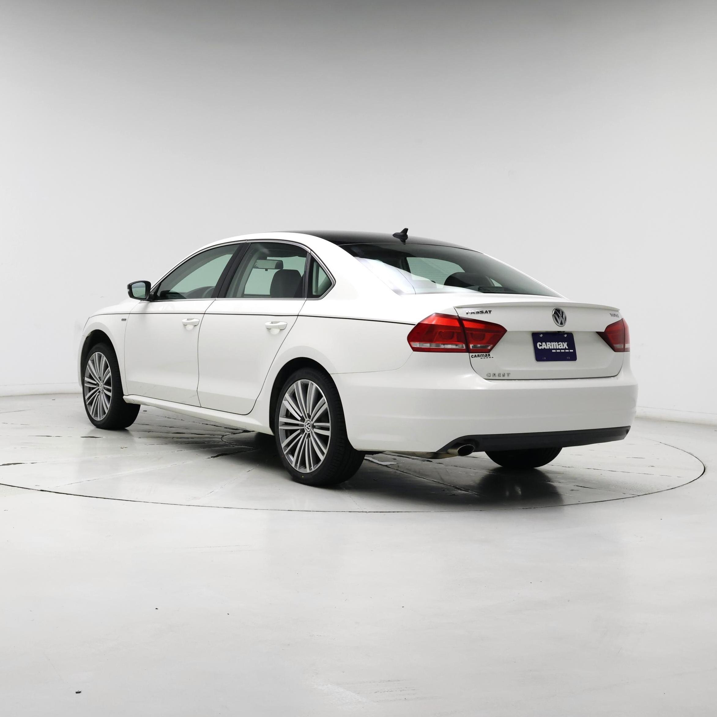 Thumbnail: 2015 Volkswagen Passat - 2
