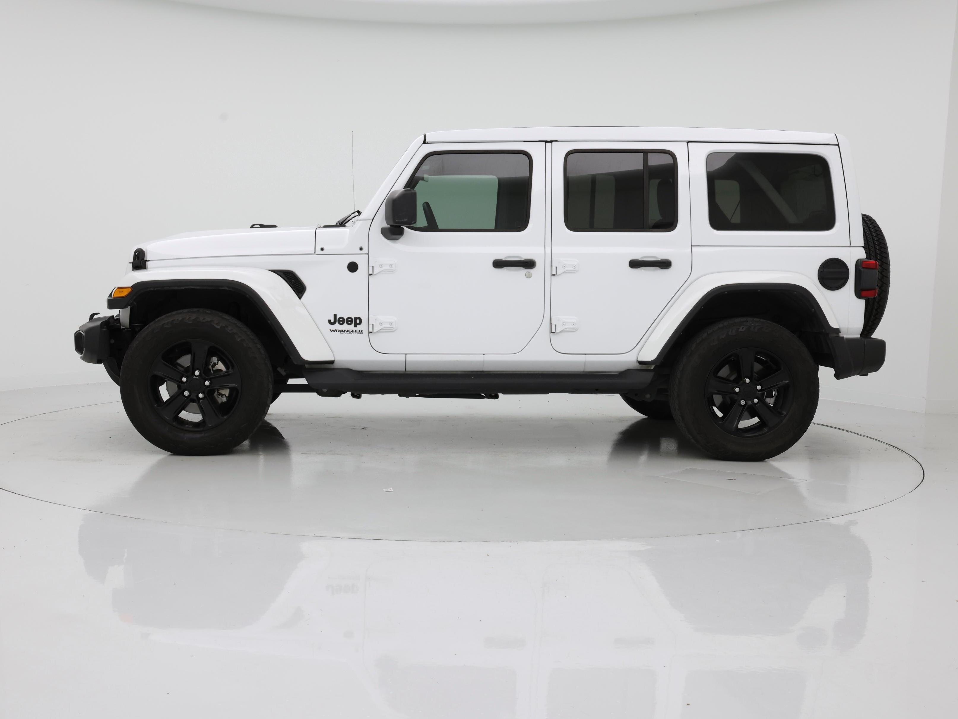 Thumbnail: 2021 Jeep Wrangler - 3