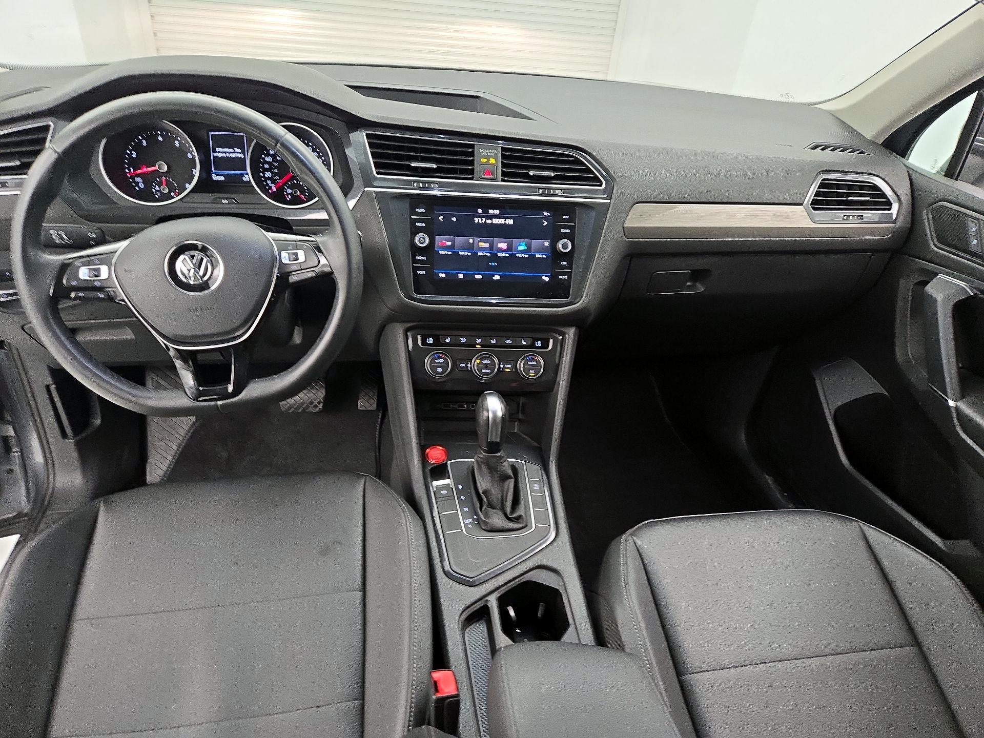 Thumbnail: 2020 Volkswagen Tiguan - 9