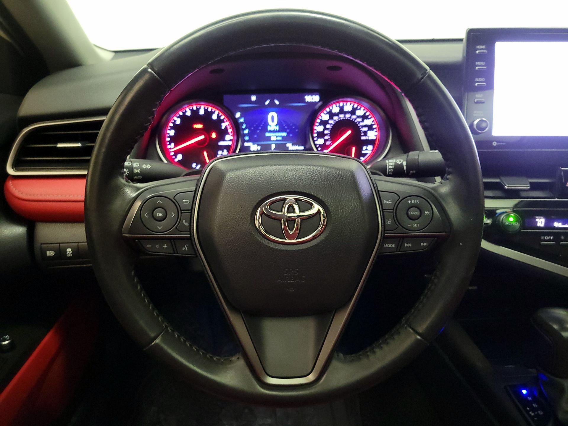 Thumbnail: 2023 Toyota Camry - 10