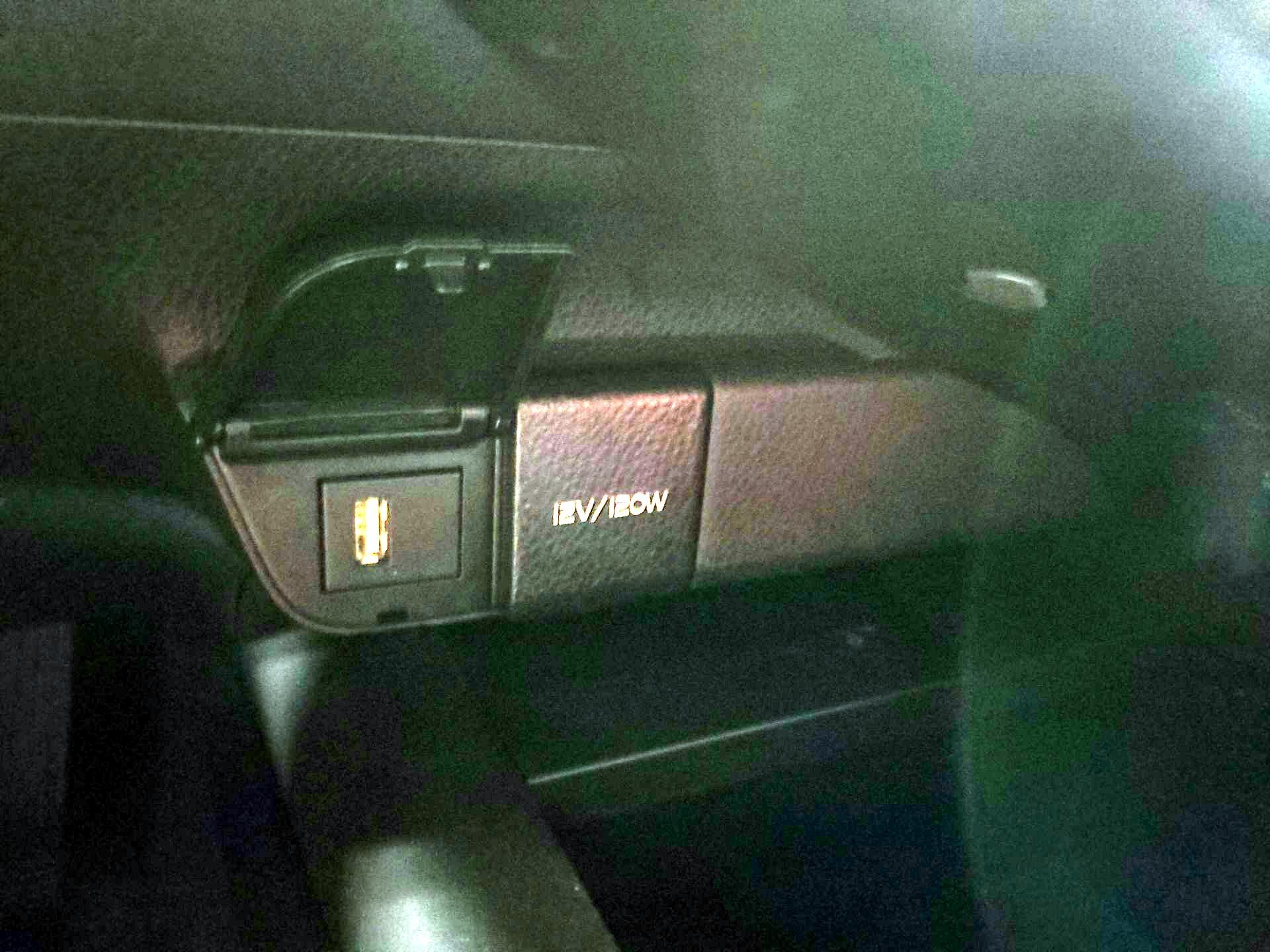 Thumbnail: 2023 Toyota Camry - 18