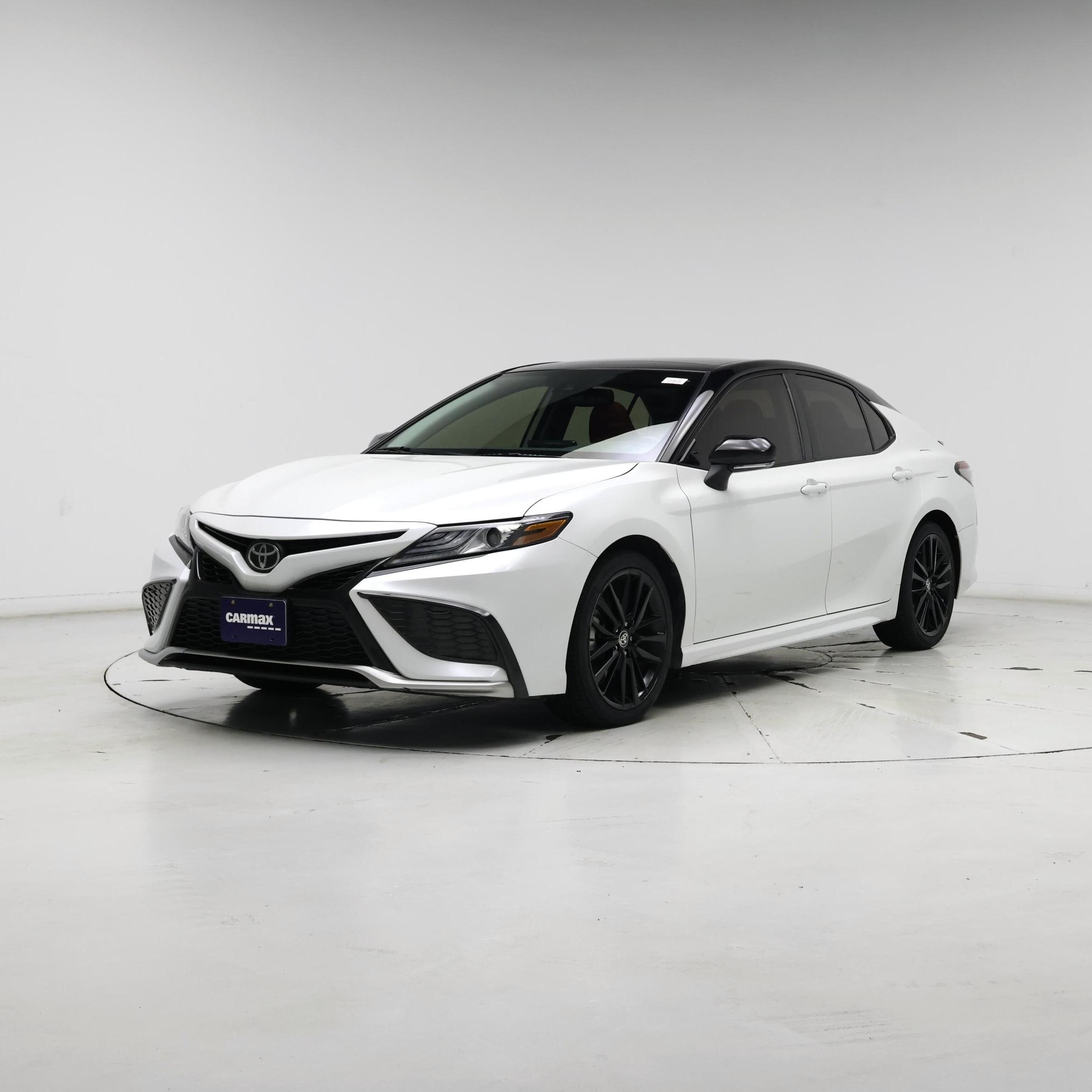 Thumbnail: 2023 Toyota Camry - 4