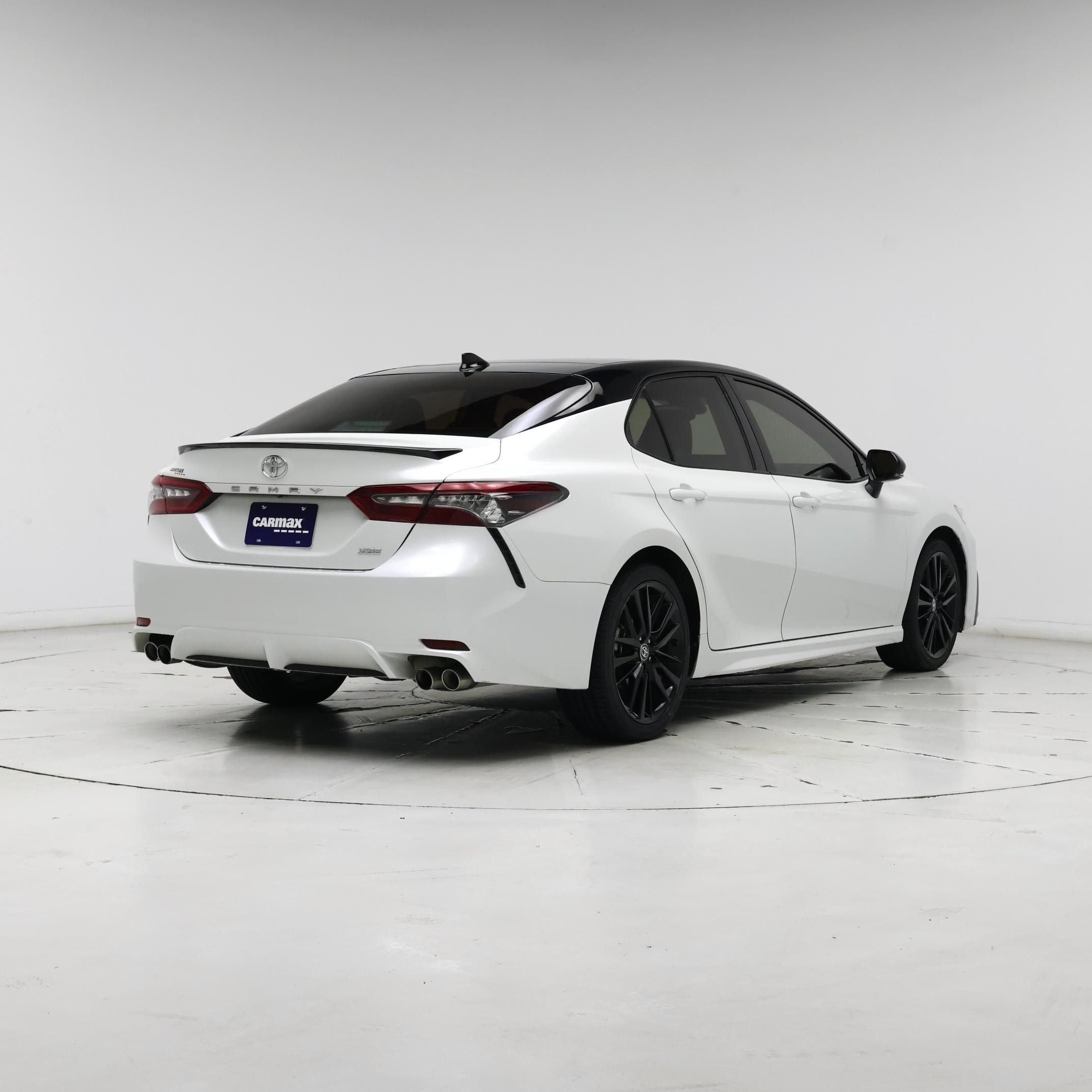 Thumbnail: 2023 Toyota Camry - 8