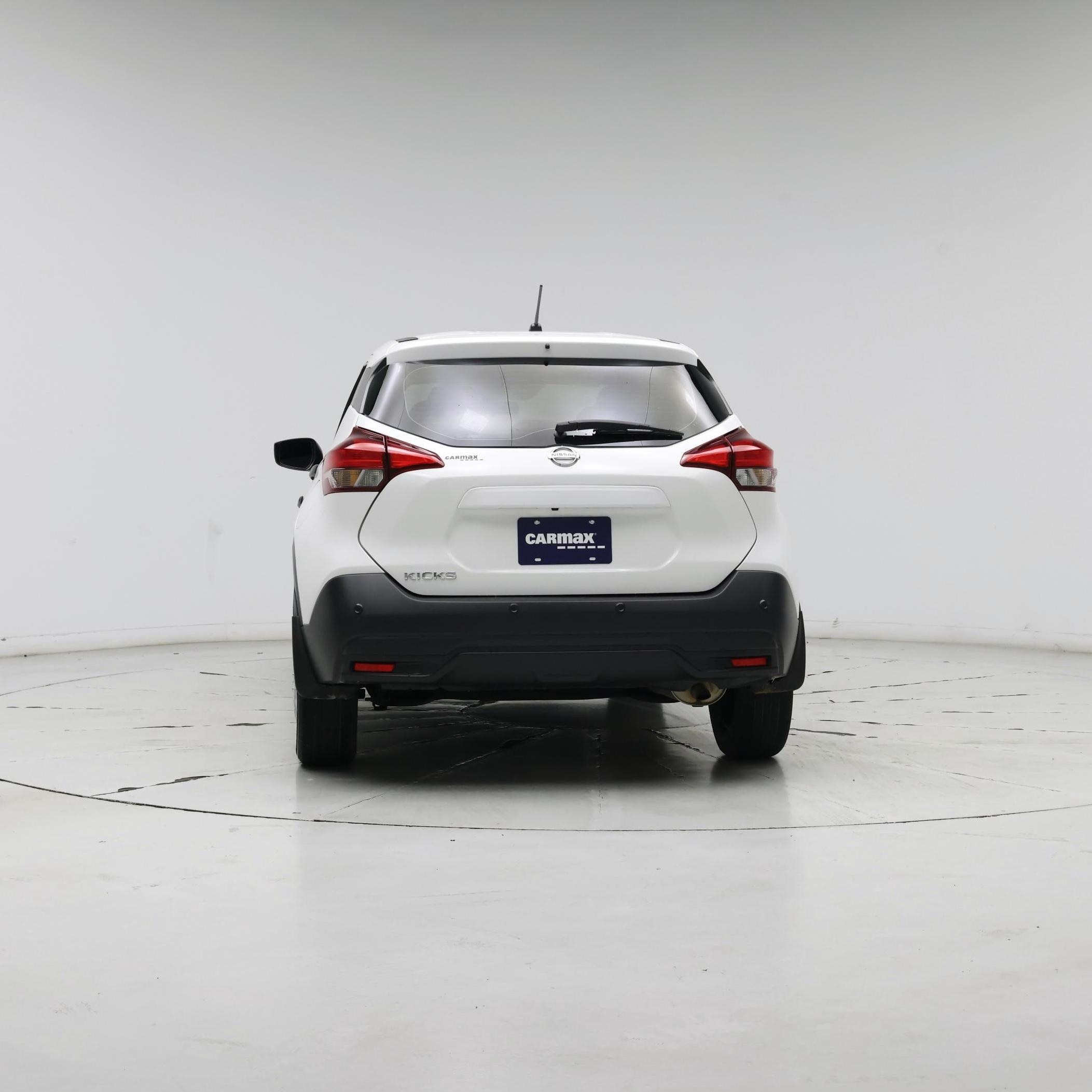 Thumbnail: 2020 Nissan Kicks - 6
