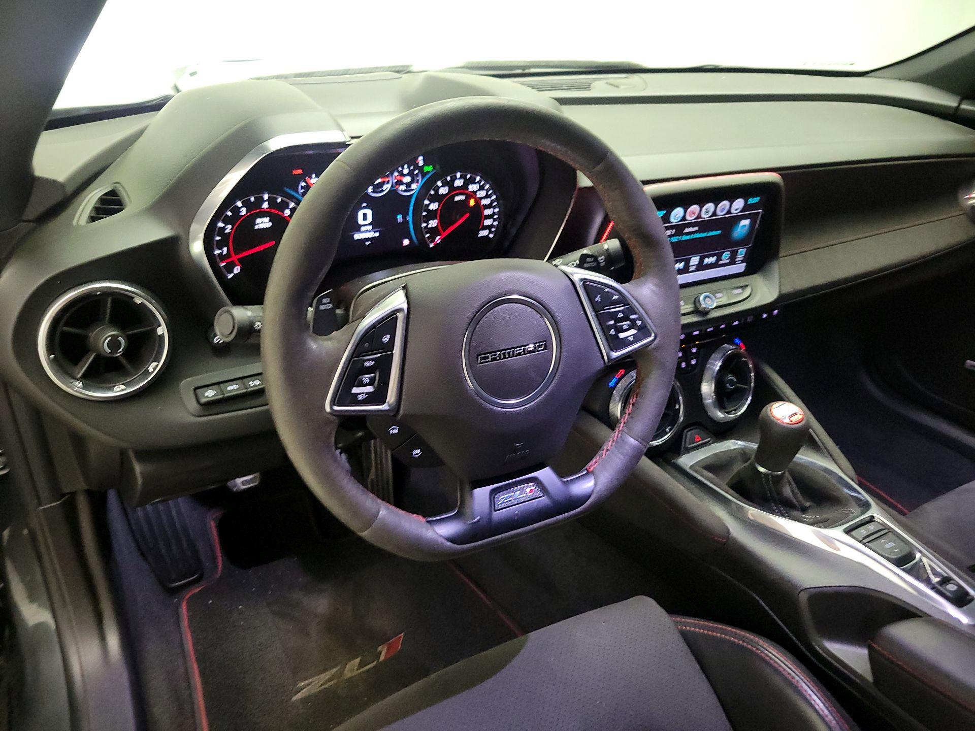 Thumbnail: 2018 Chevrolet Camaro - 9