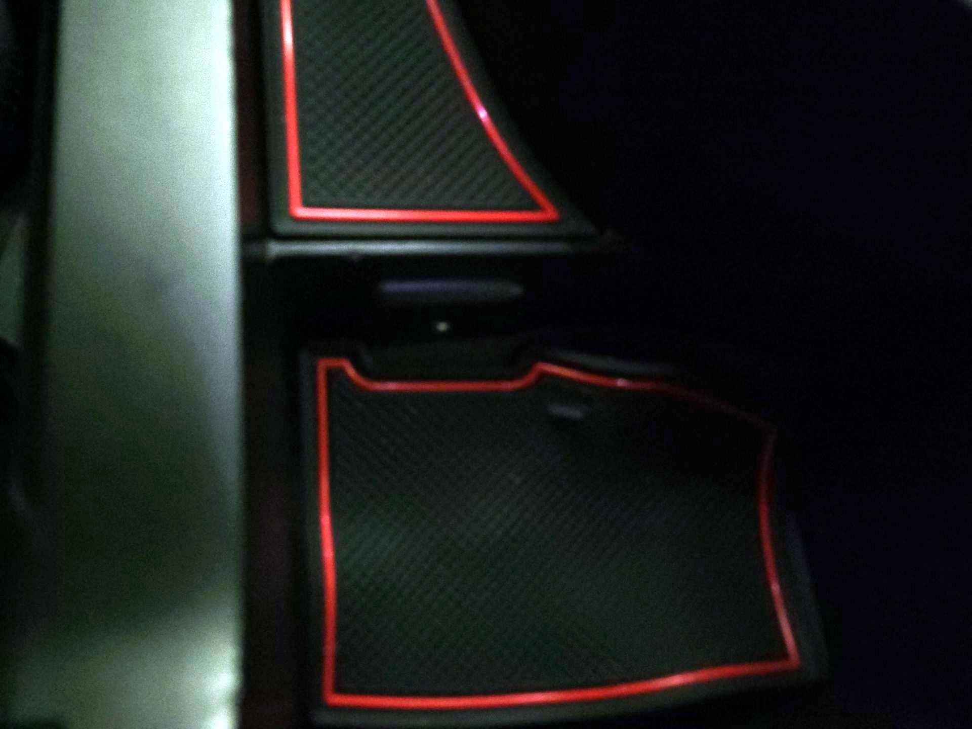 Thumbnail: 2018 Chevrolet Camaro - 18