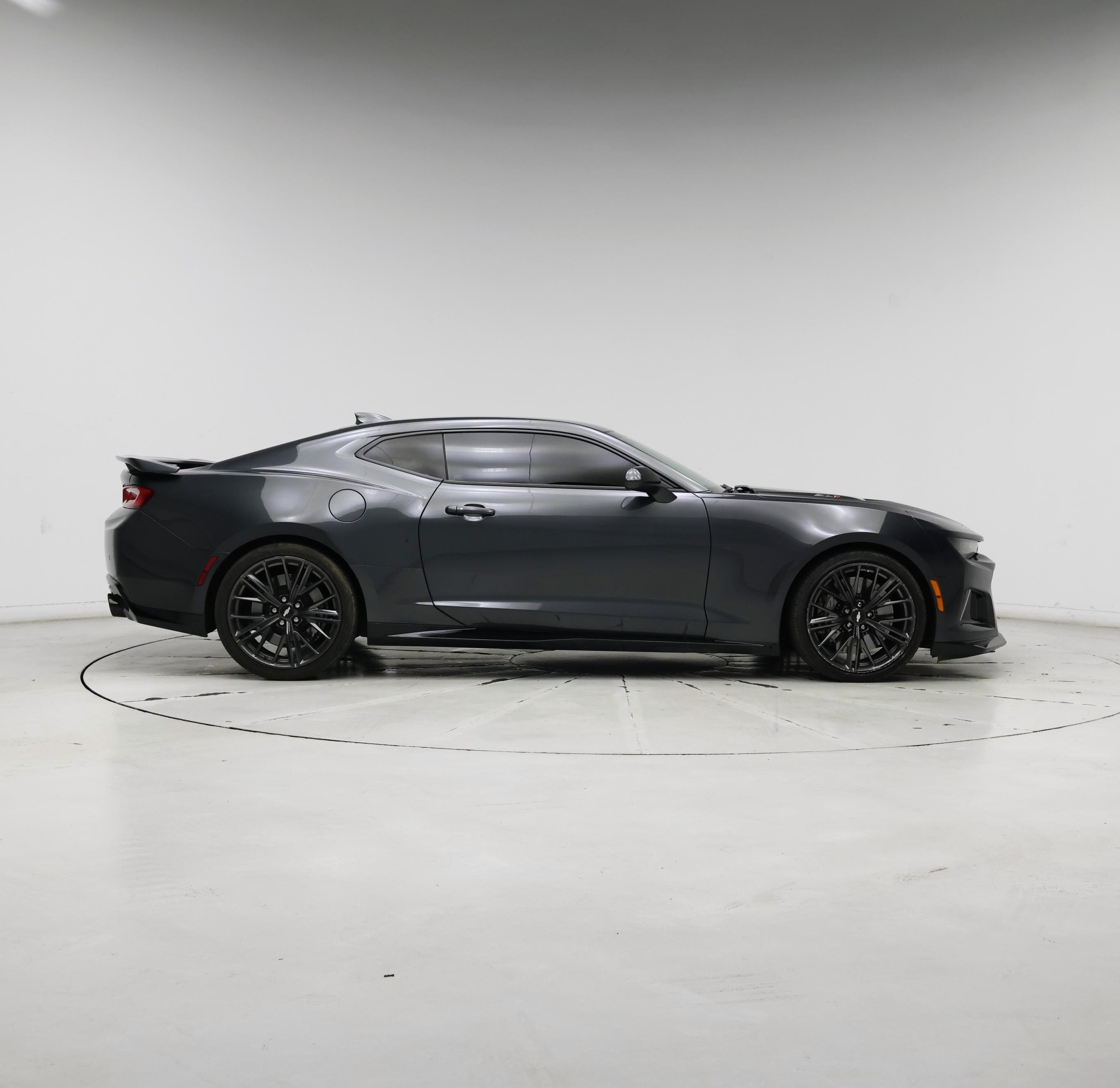 Thumbnail: 2018 Chevrolet Camaro - 7