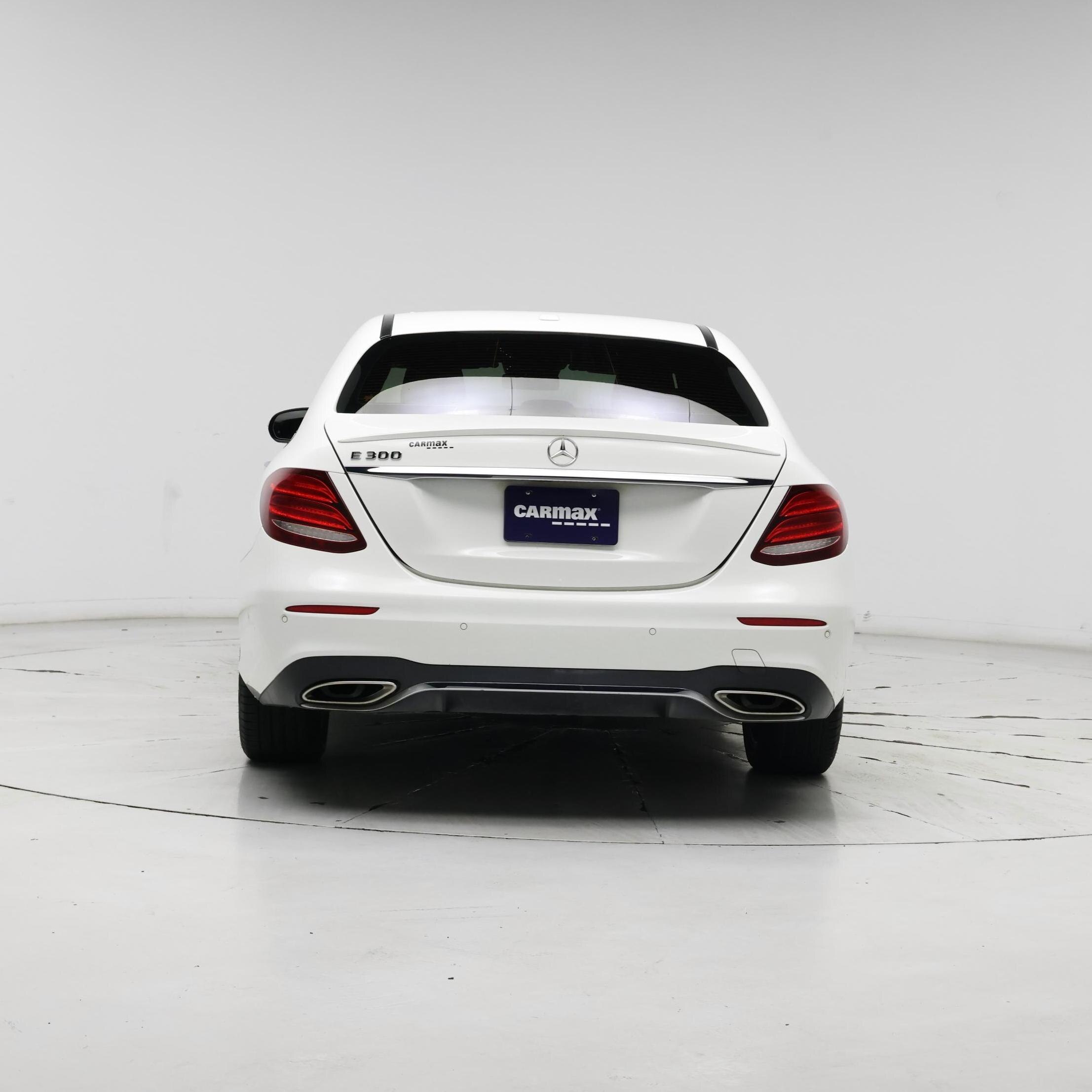 Thumbnail: 2019 Mercedes-Benz E-Class - 6