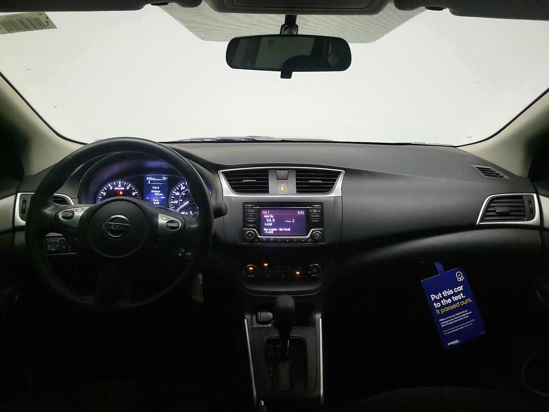 Thumbnail: 2018 Nissan Sentra - 9