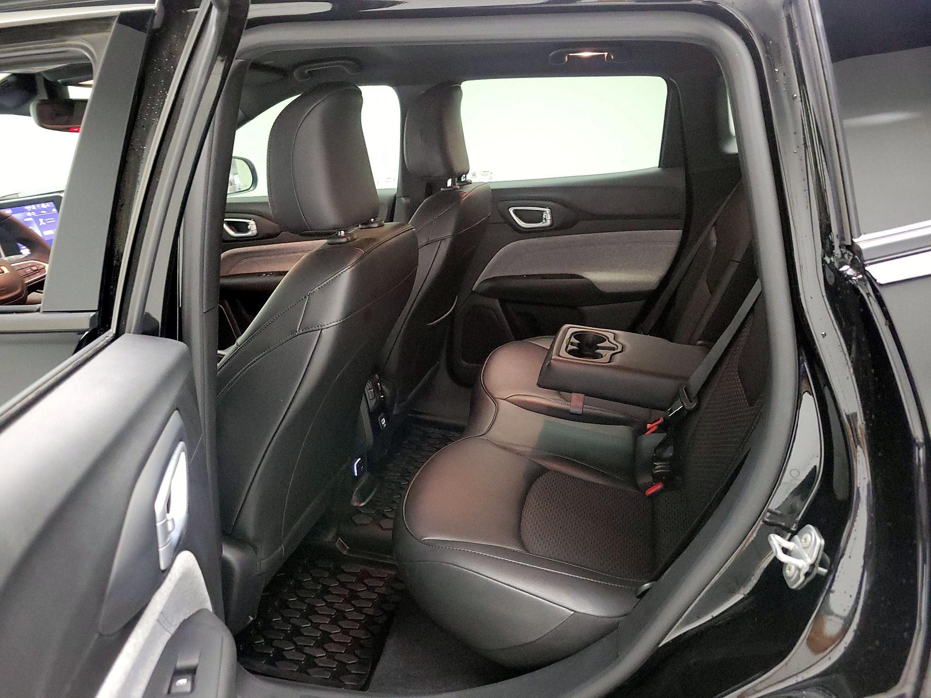 Thumbnail: 2025 Jeep Compass - 19