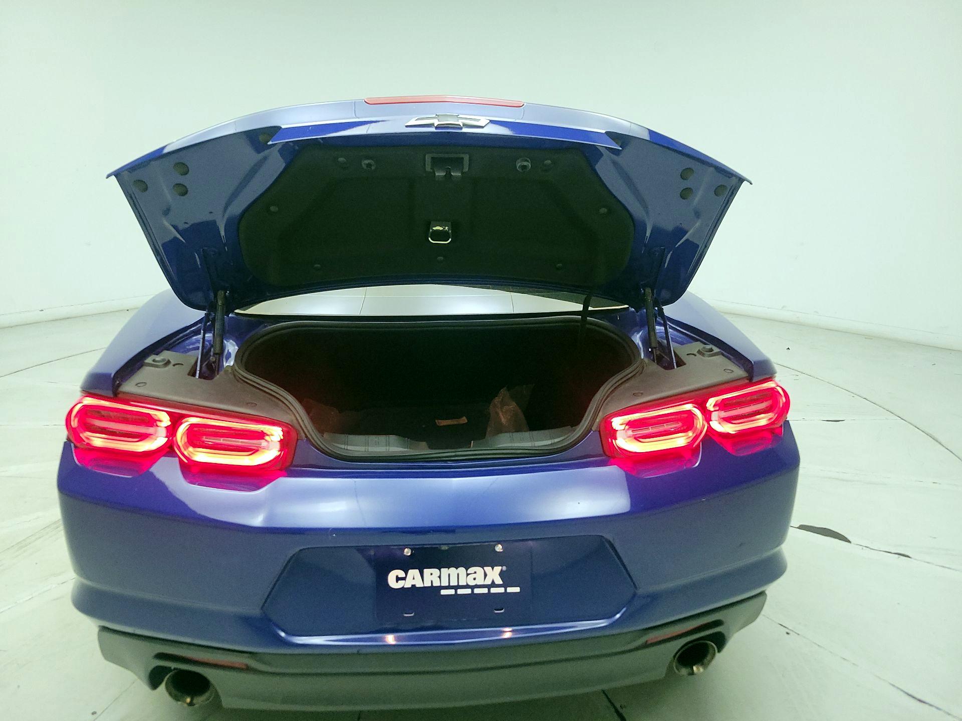 Thumbnail: 2020 Chevrolet Camaro - 17