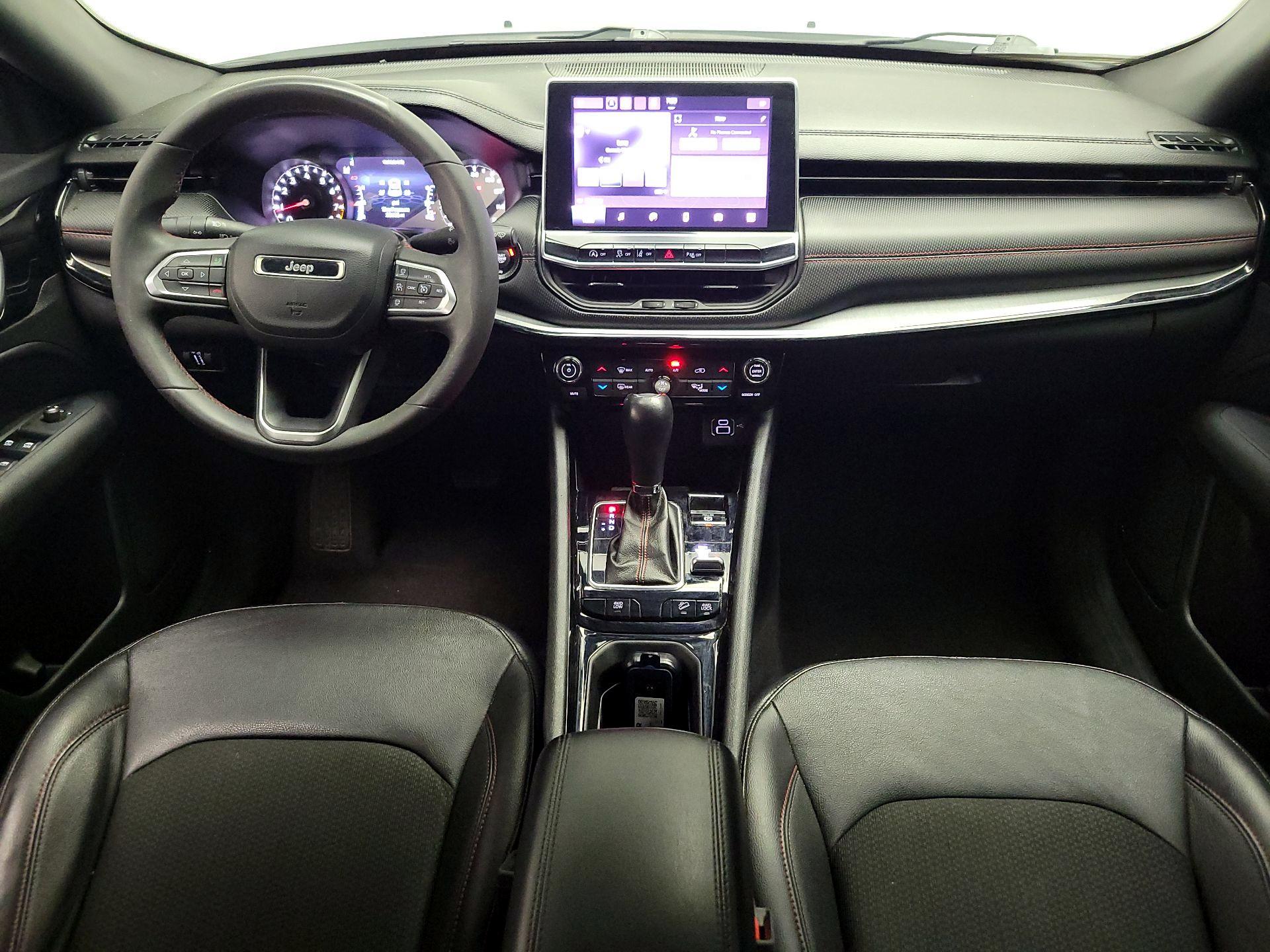 Thumbnail: 2023 Jeep Compass - 9