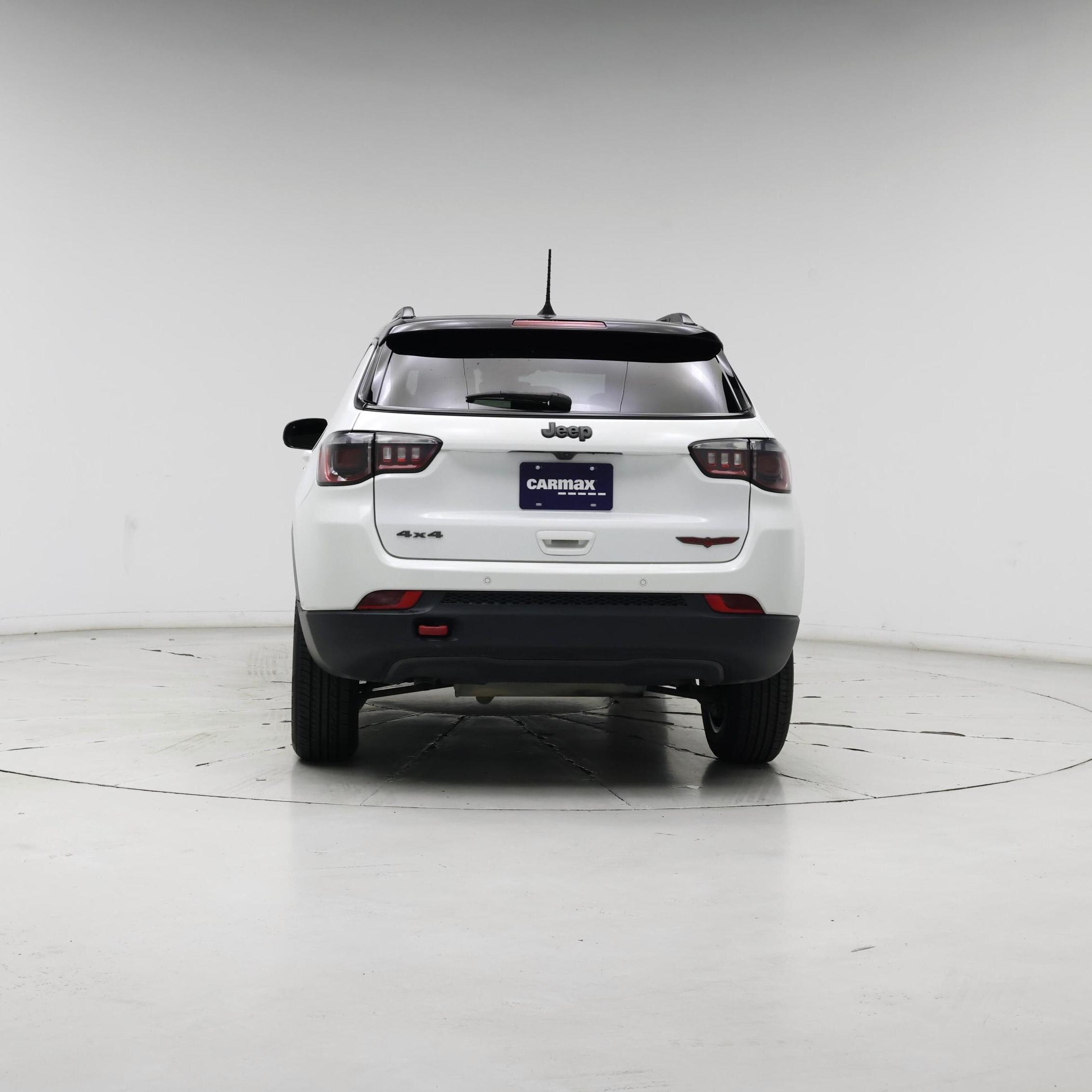 Thumbnail: 2023 Jeep Compass - 6