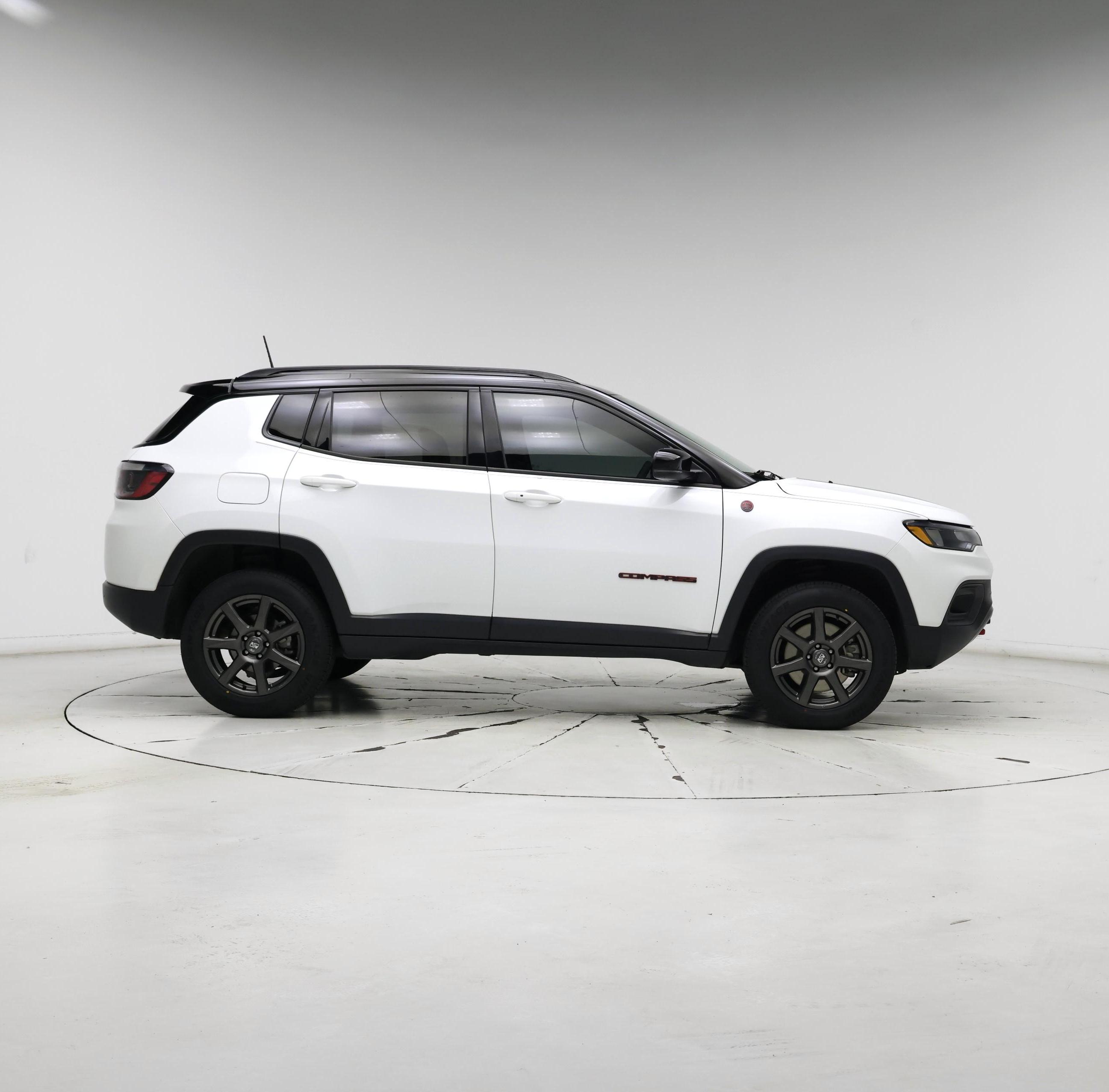 Thumbnail: 2023 Jeep Compass - 7