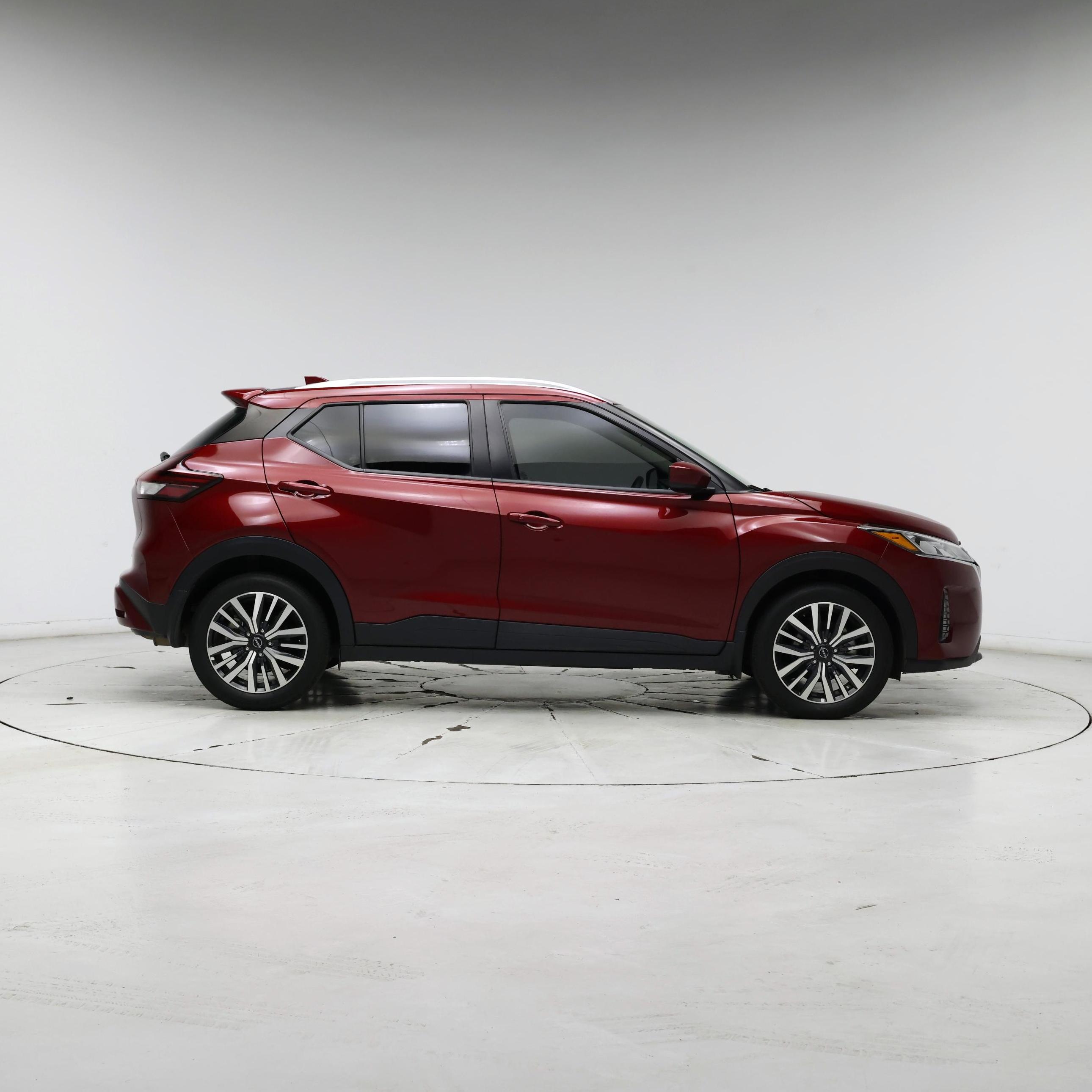 Thumbnail: 2022 Nissan Kicks - 7